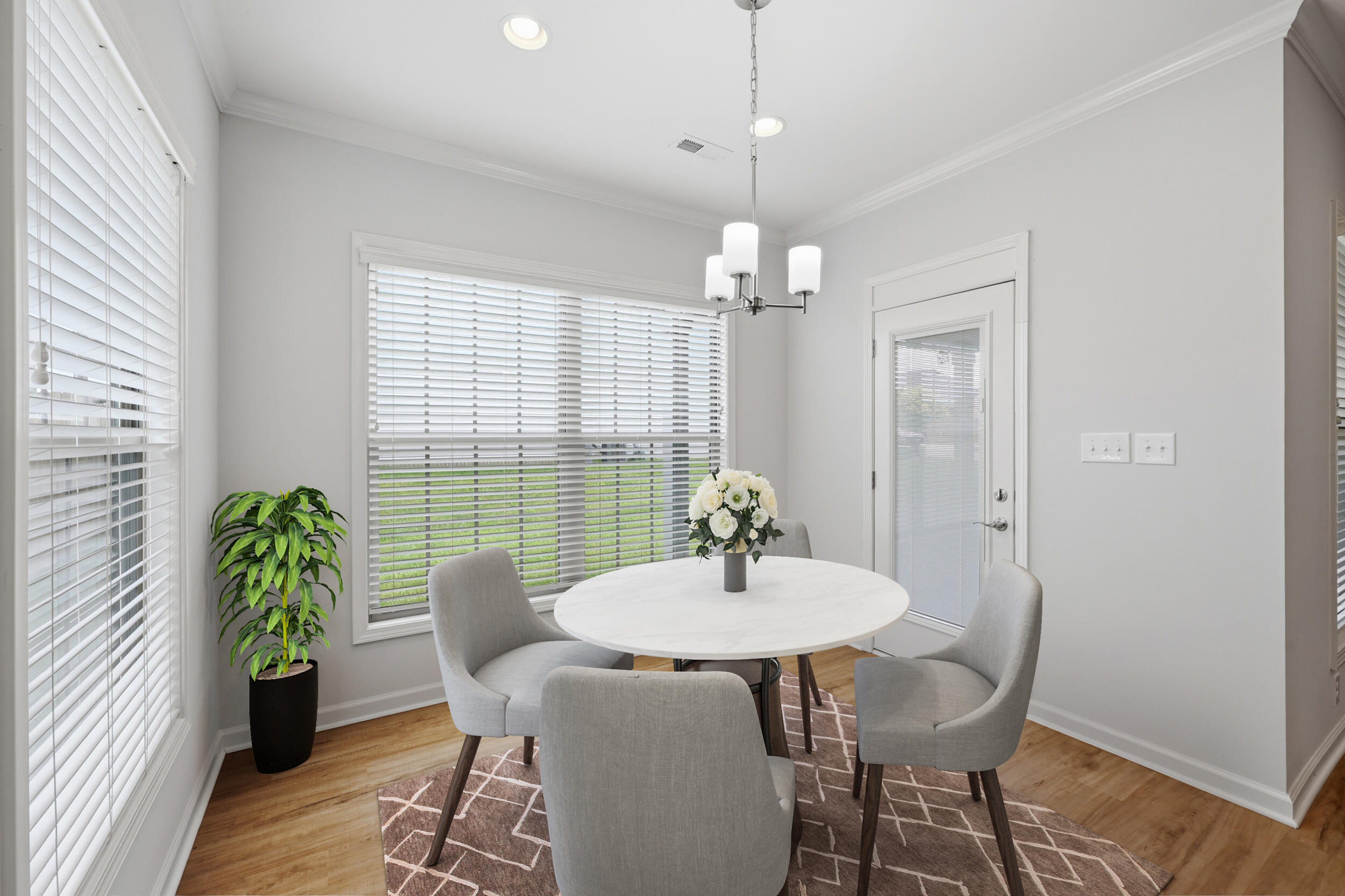100 Little Leaf Drive Property Photo 17