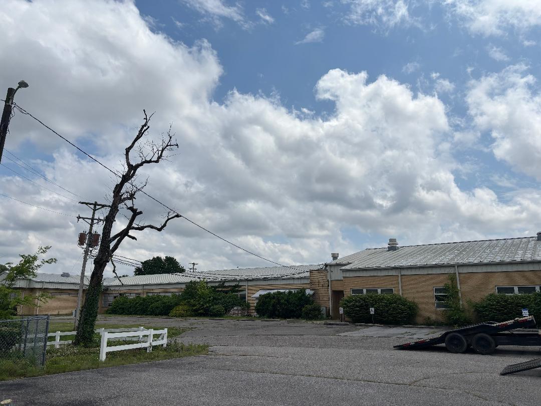 6775 Kentucky 440 Property Photo 3
