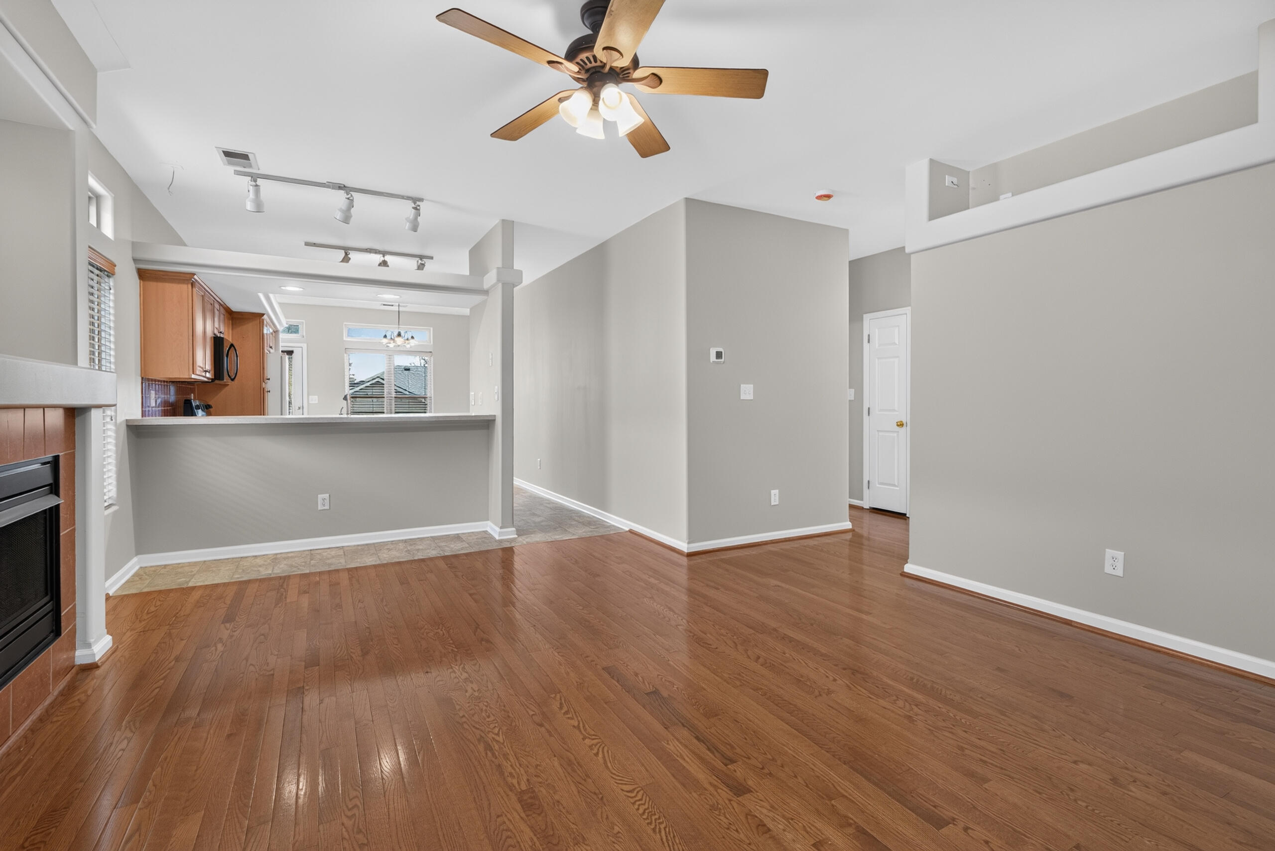 2593 Spring Valley Loop Property Photo 6
