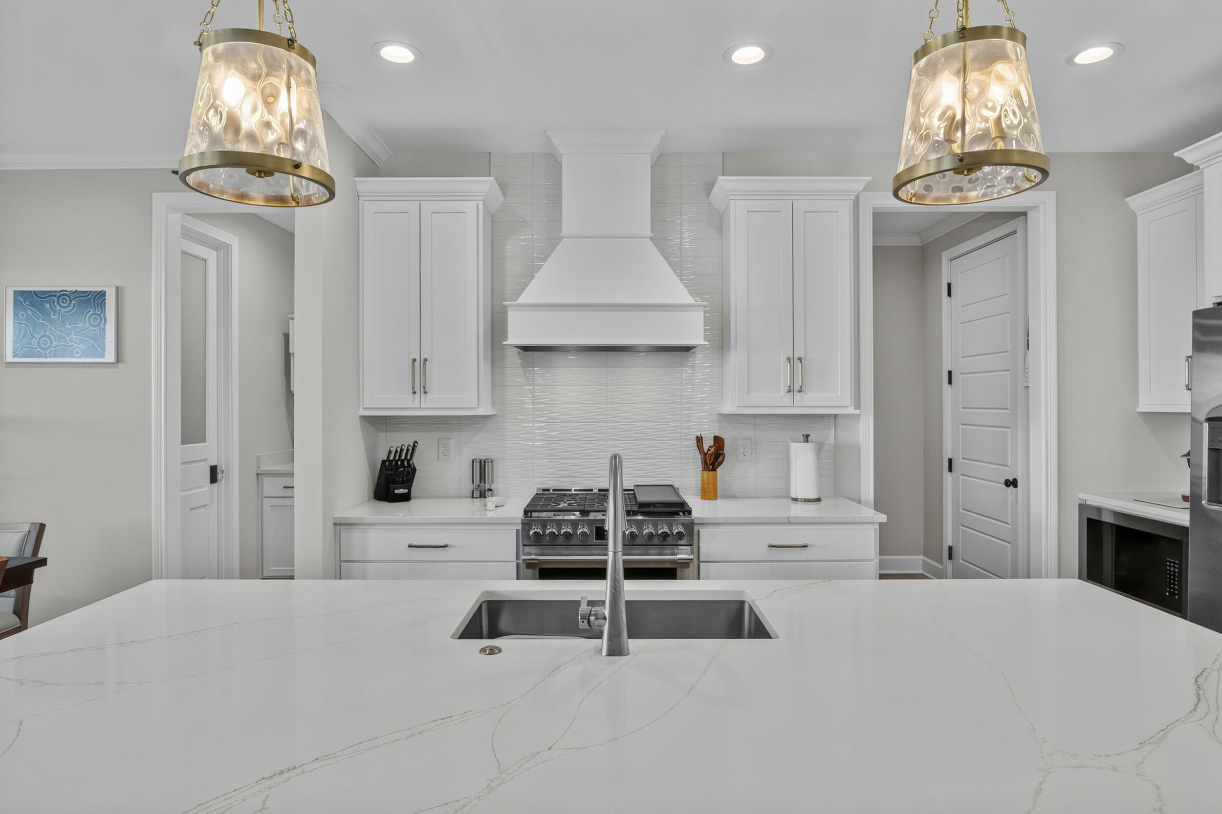 1077 Squirrel Nest Lane Property Photo 17