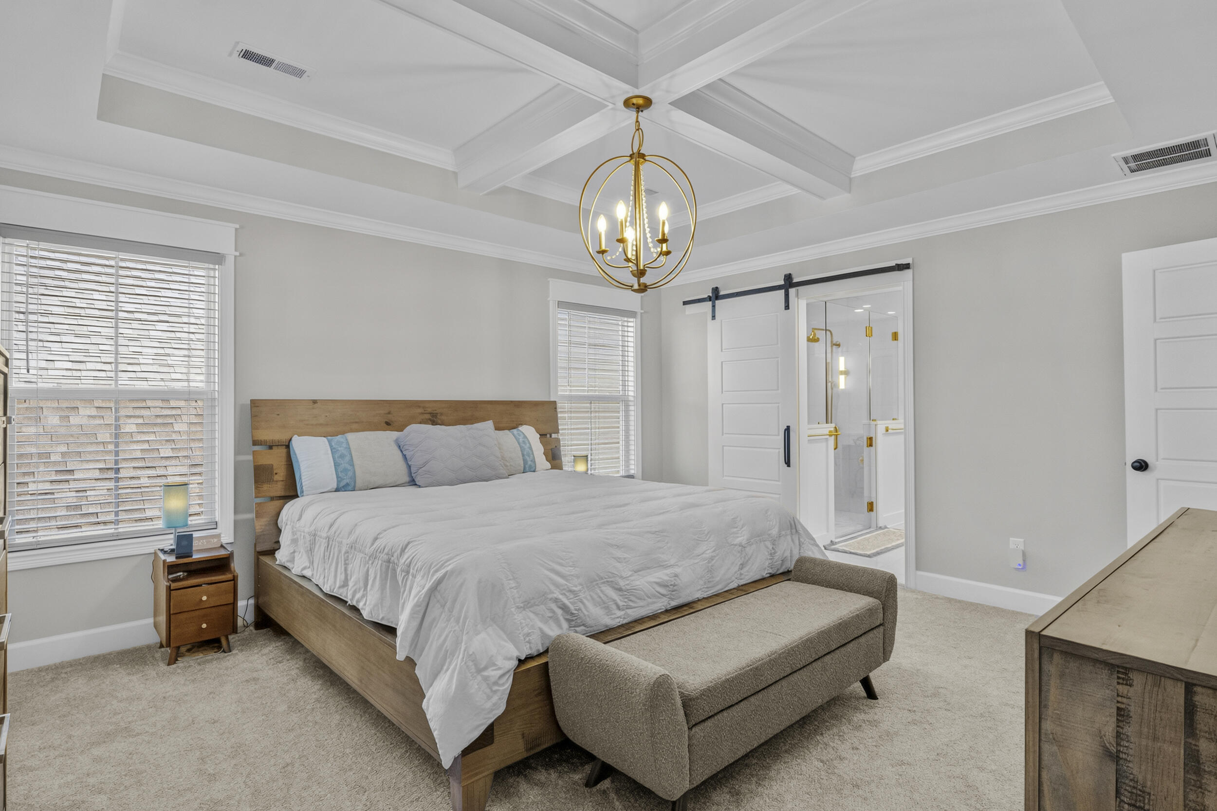 1077 Squirrel Nest Lane Property Photo 26