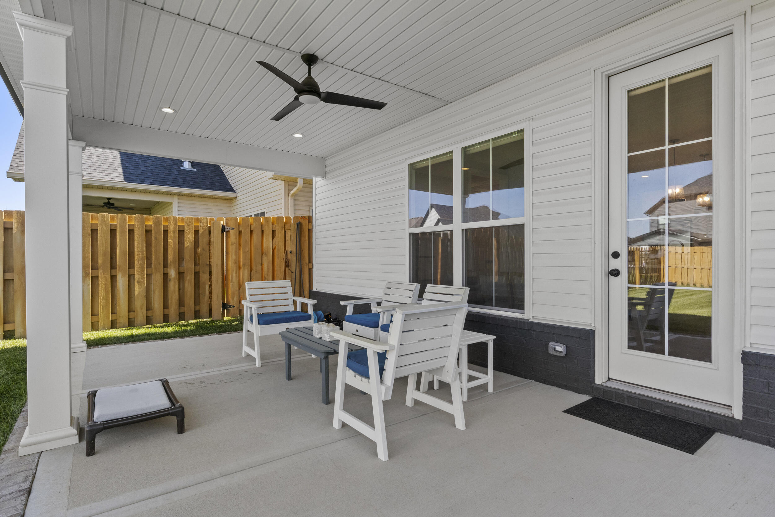 1077 Squirrel Nest Lane Property Photo 47