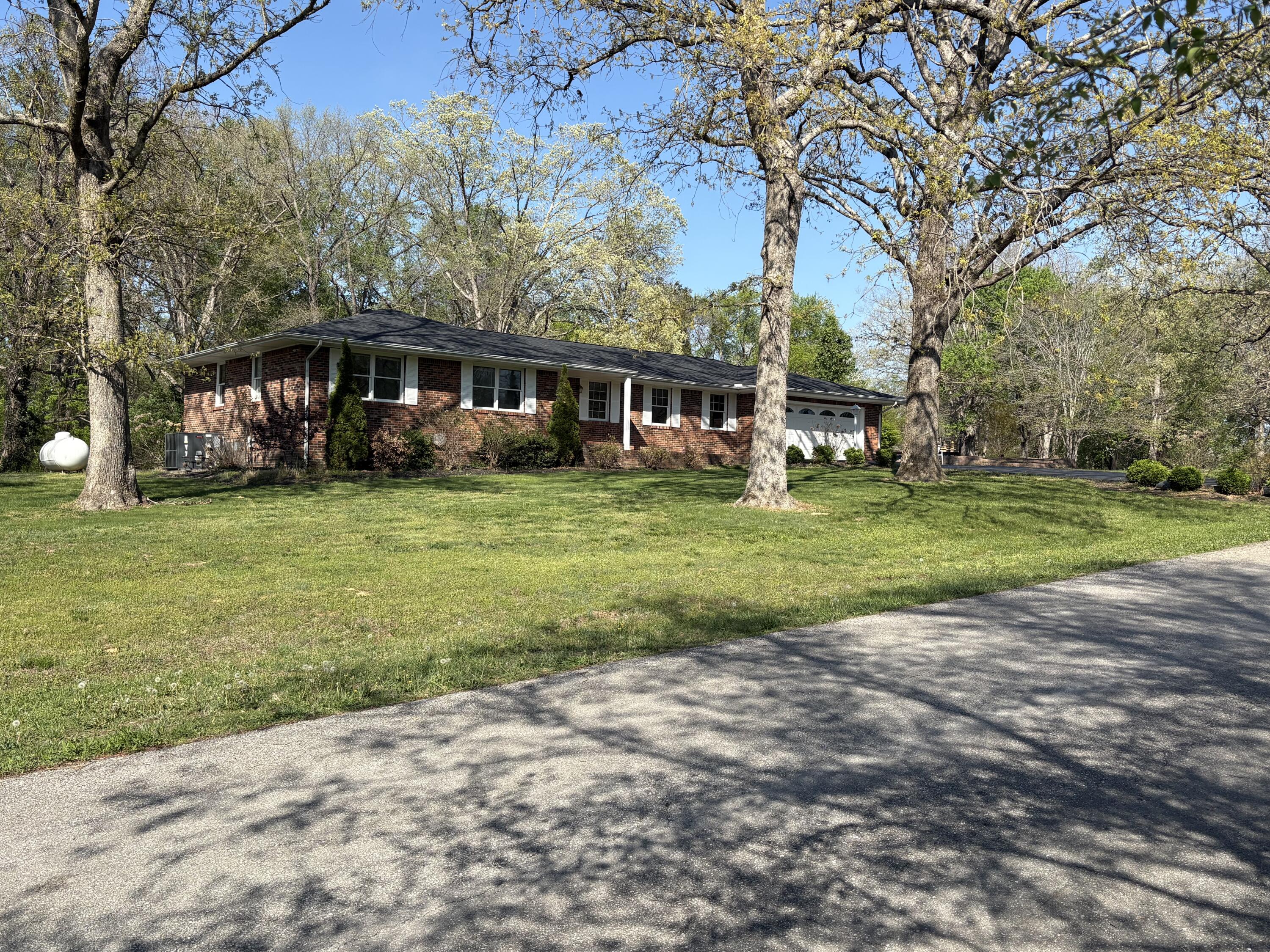 116 Edgewood Drive Property Photo 2