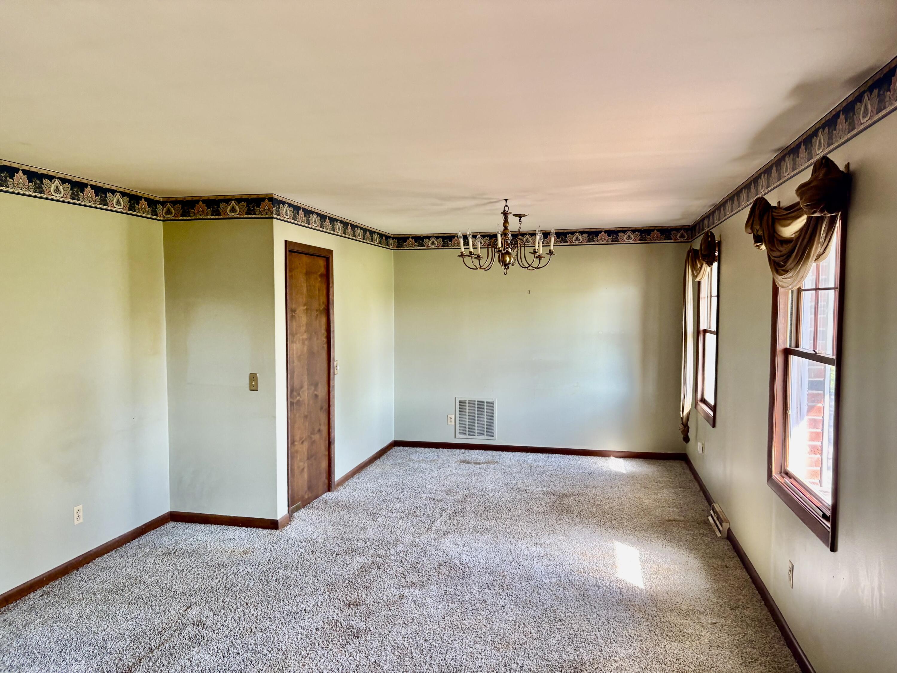 116 Edgewood Drive Property Photo 10