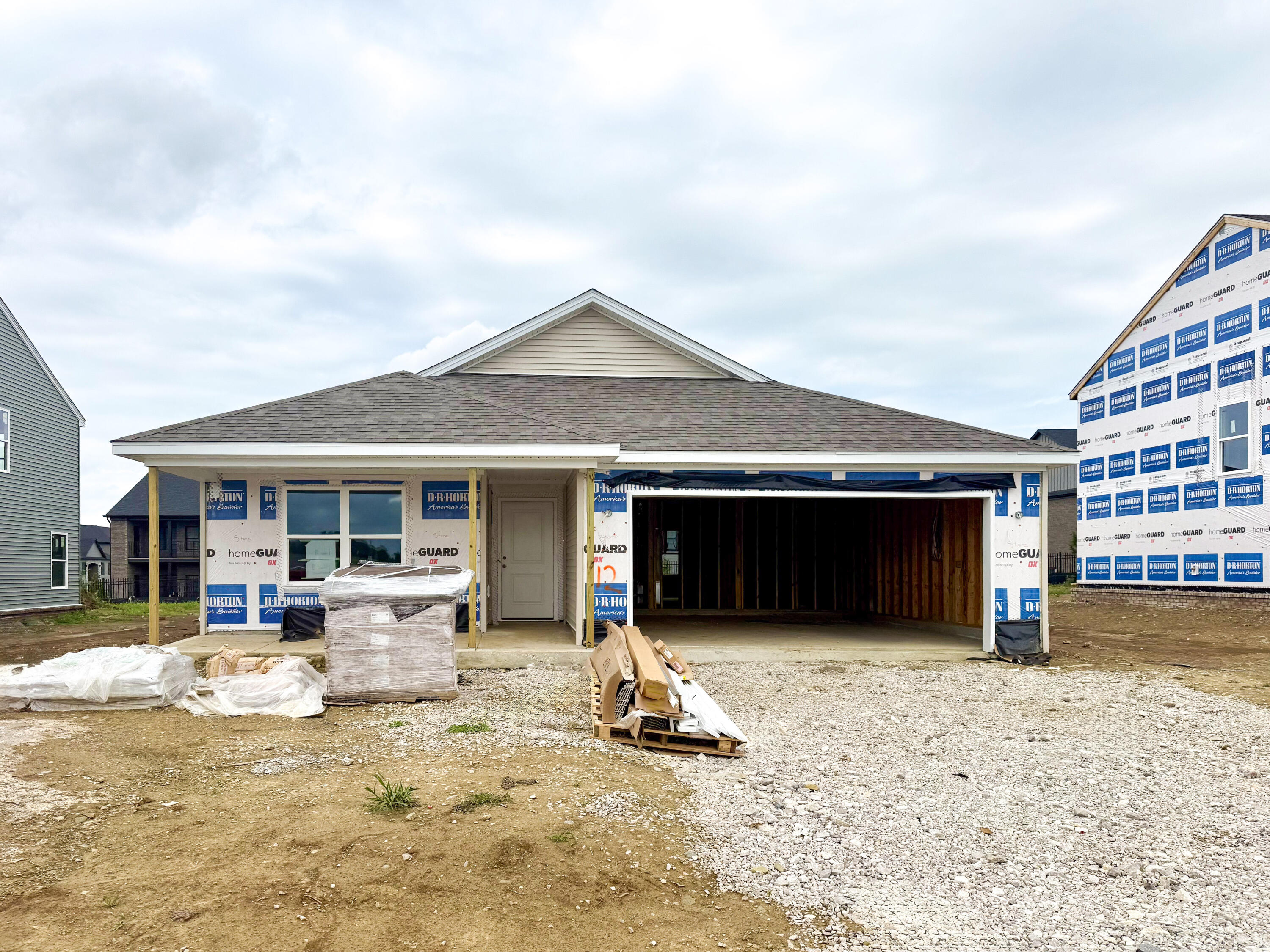 1049 Carriage Place Drive Property Photo 1