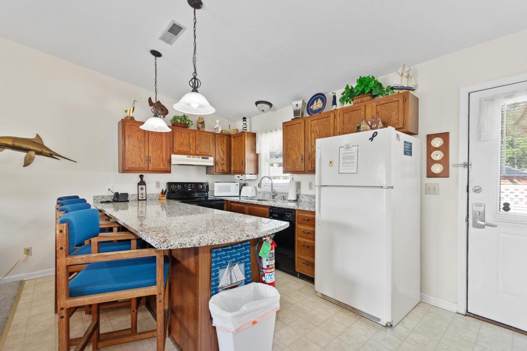 108 Green Turtle Bay Drive Property Photo 6