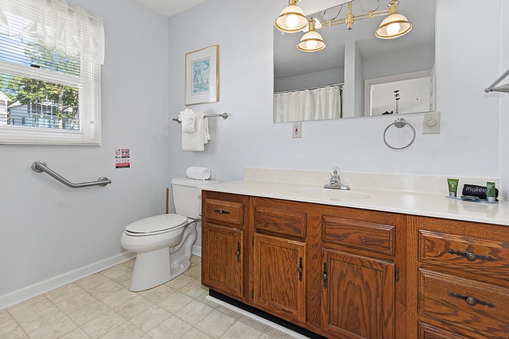 108 Green Turtle Bay Drive Property Photo 16
