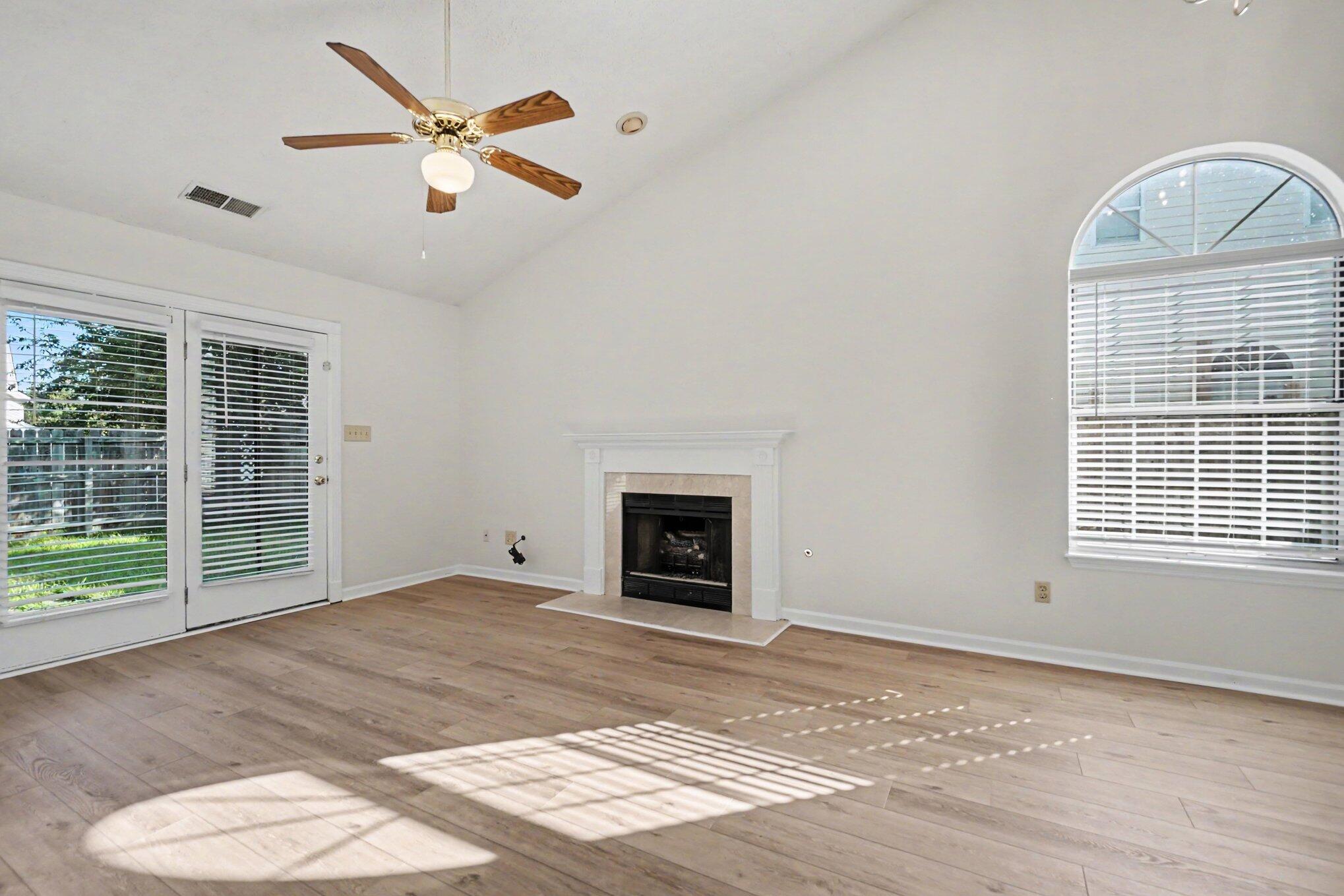 1213 Pleasant Ridge Drive Property Photo 8