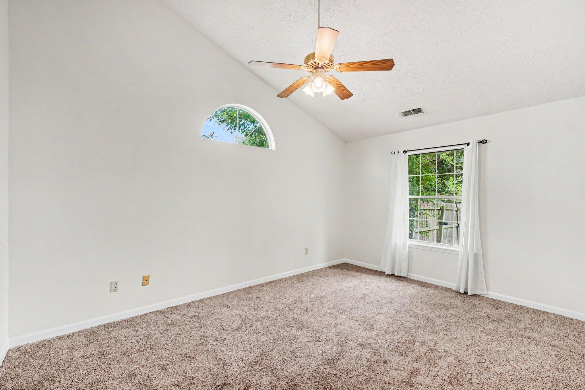 1213 Pleasant Ridge Drive Property Photo 11