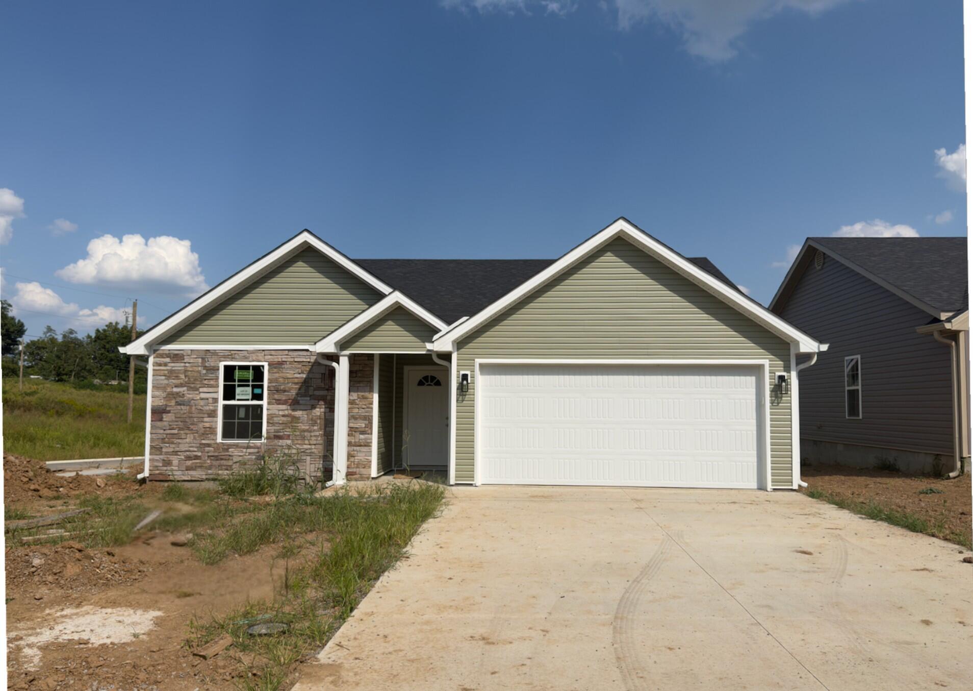 117 Brooks Drive Property Photo 1