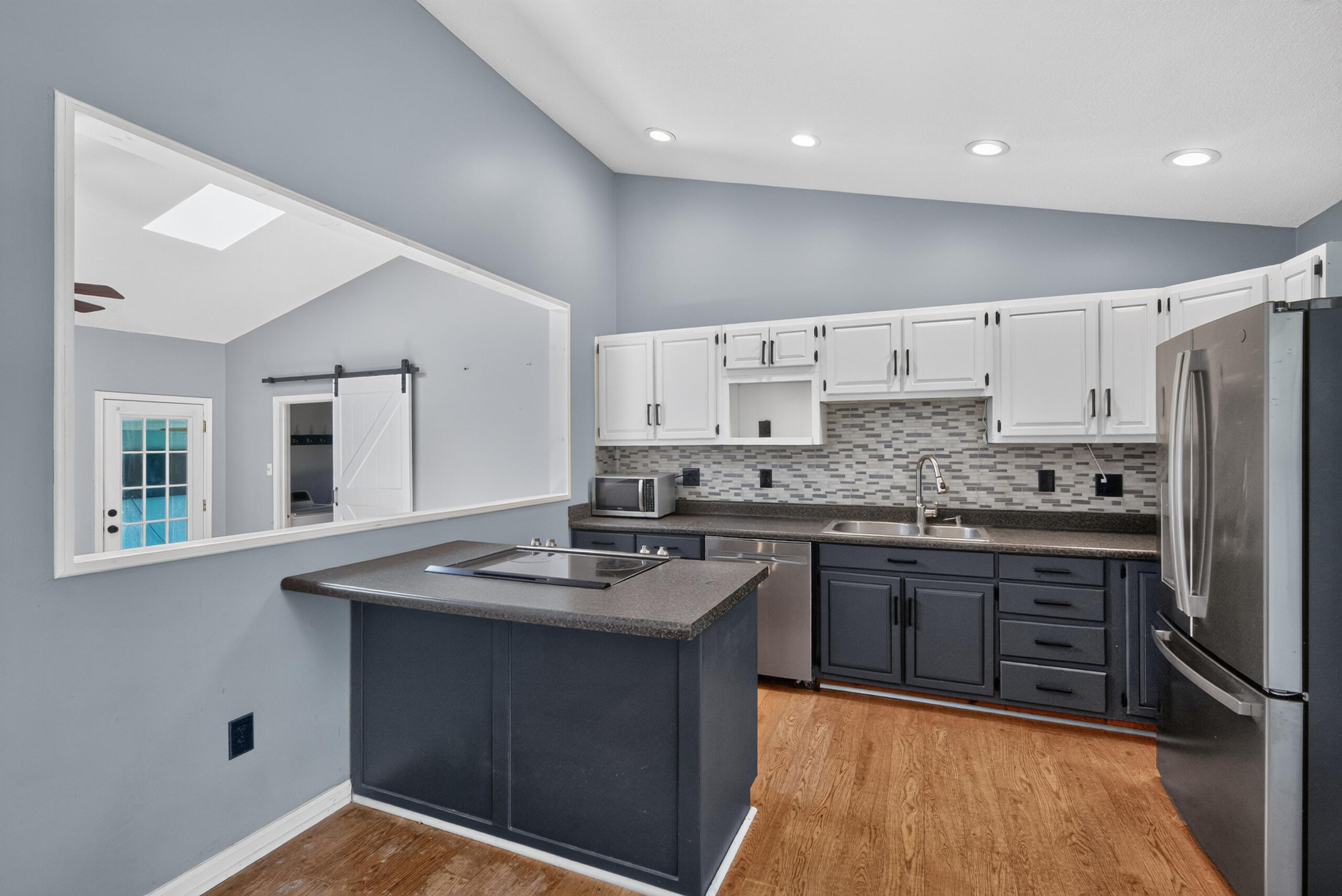 124 Wright Street Property Photo 4