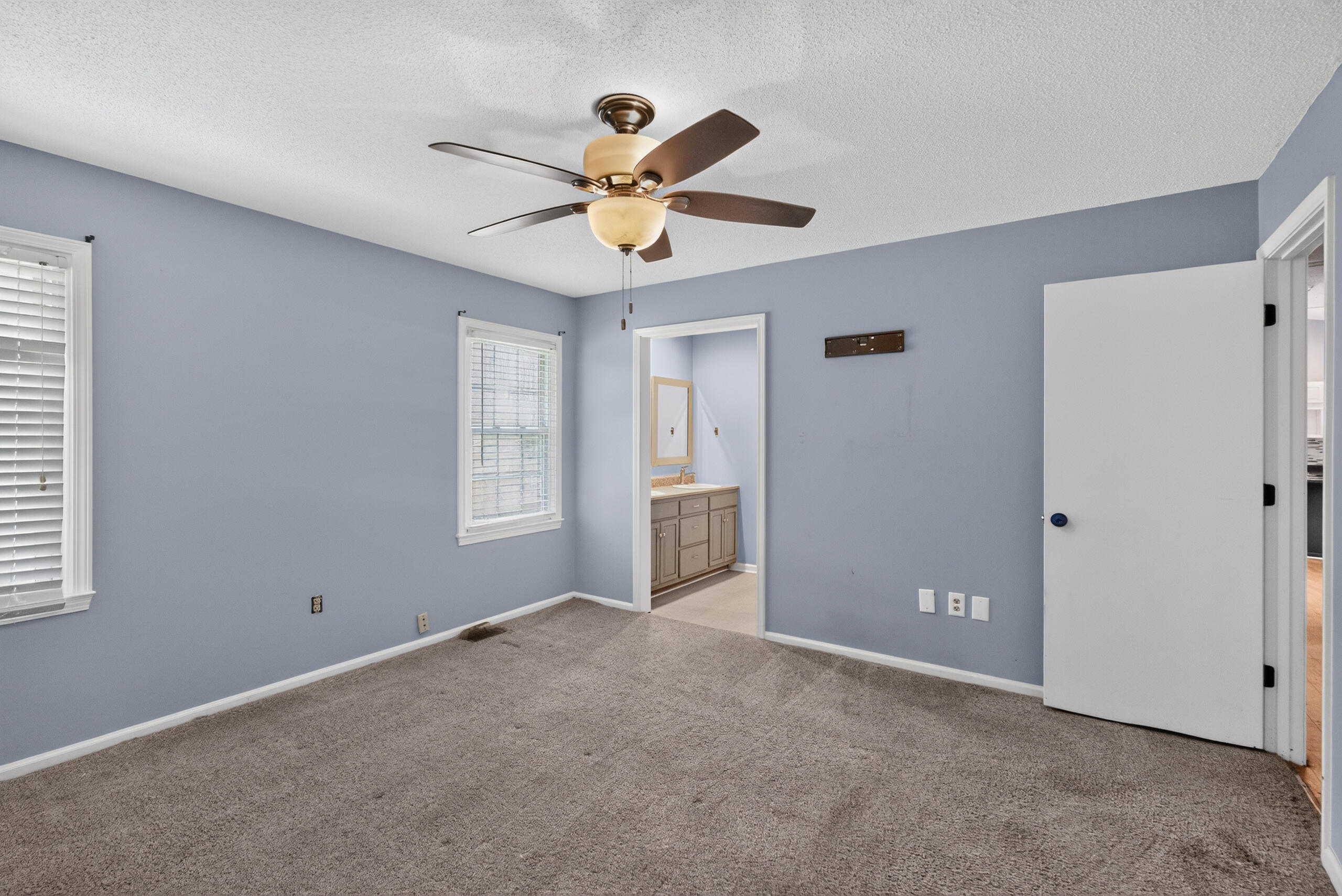 124 Wright Street Property Photo 15