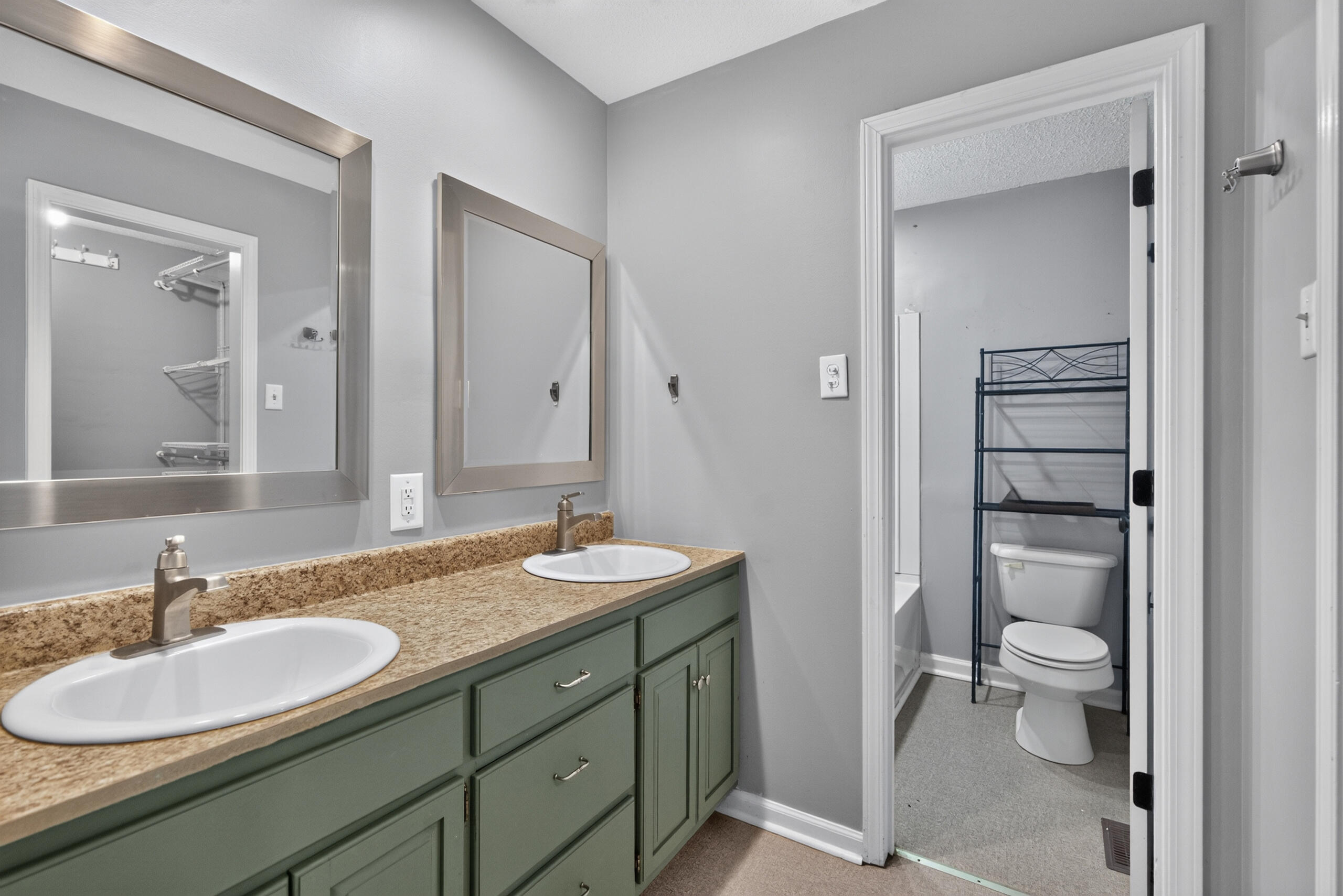 124 Wright Street Property Photo 16