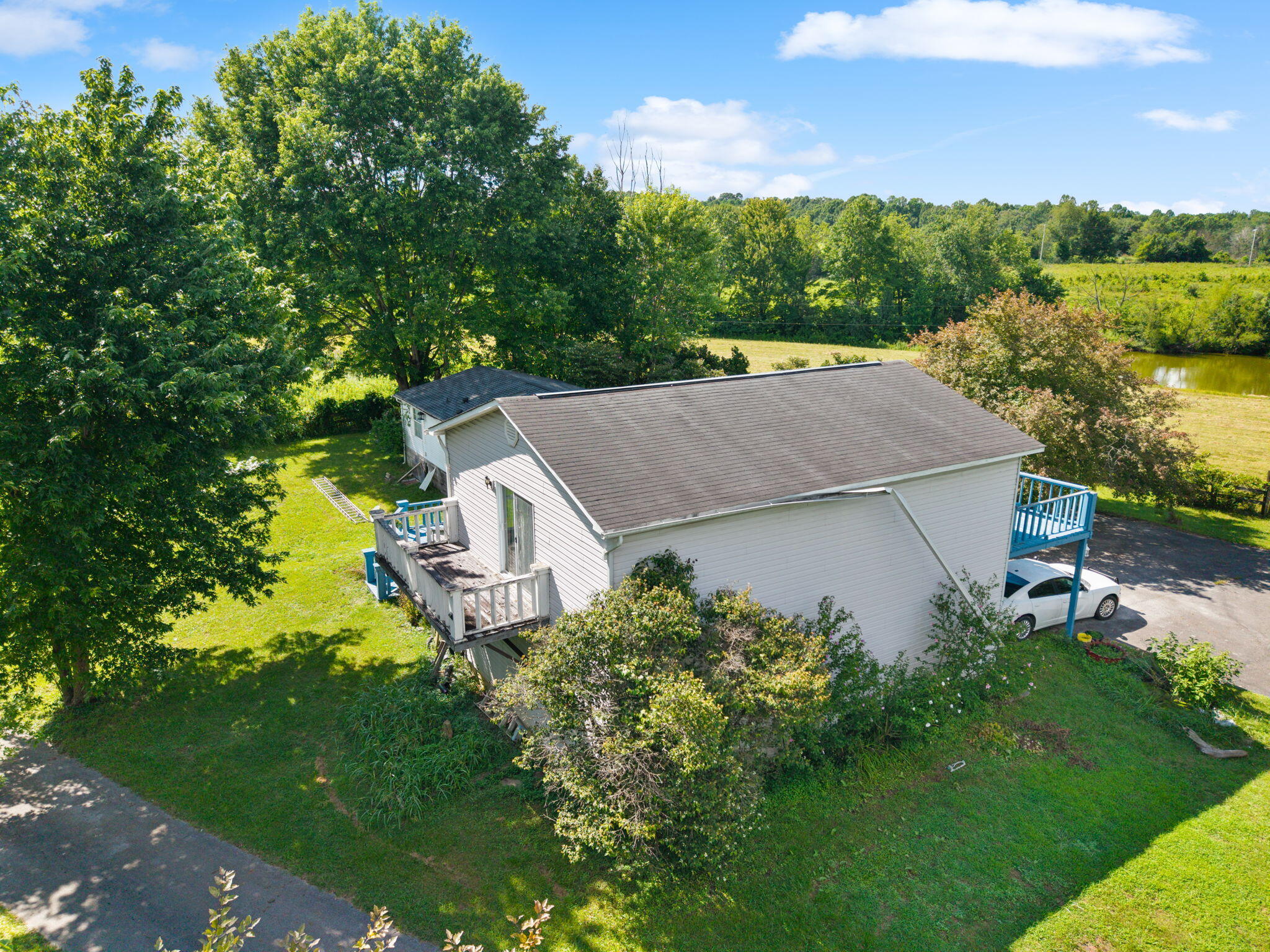 2792 N Highway 1223 Property Photo 4