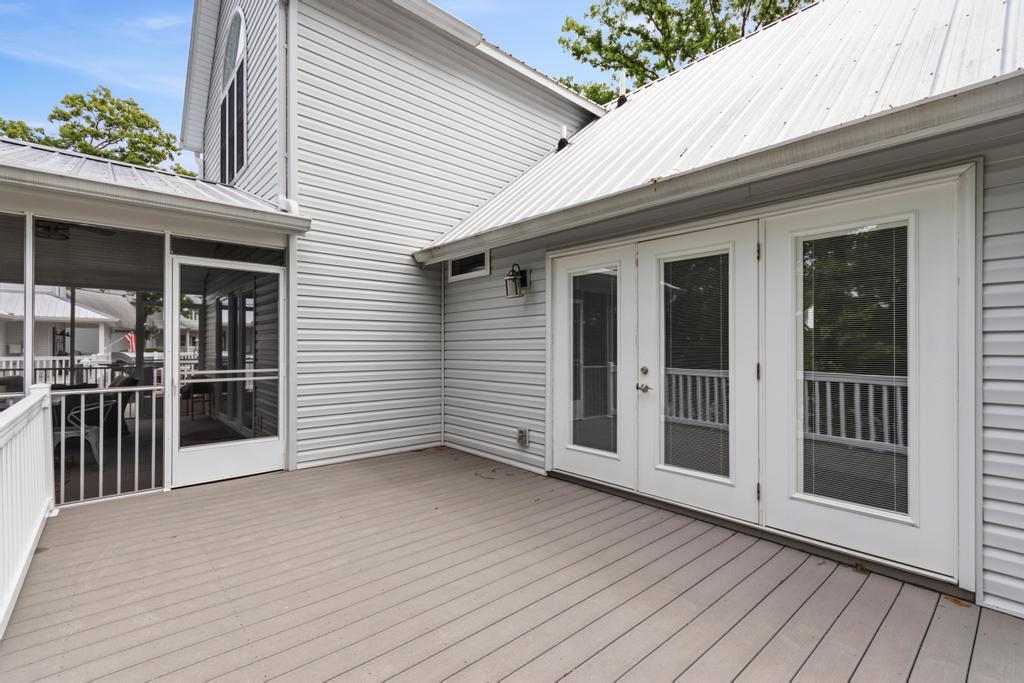 520 Yacht Drive Property Photo 33
