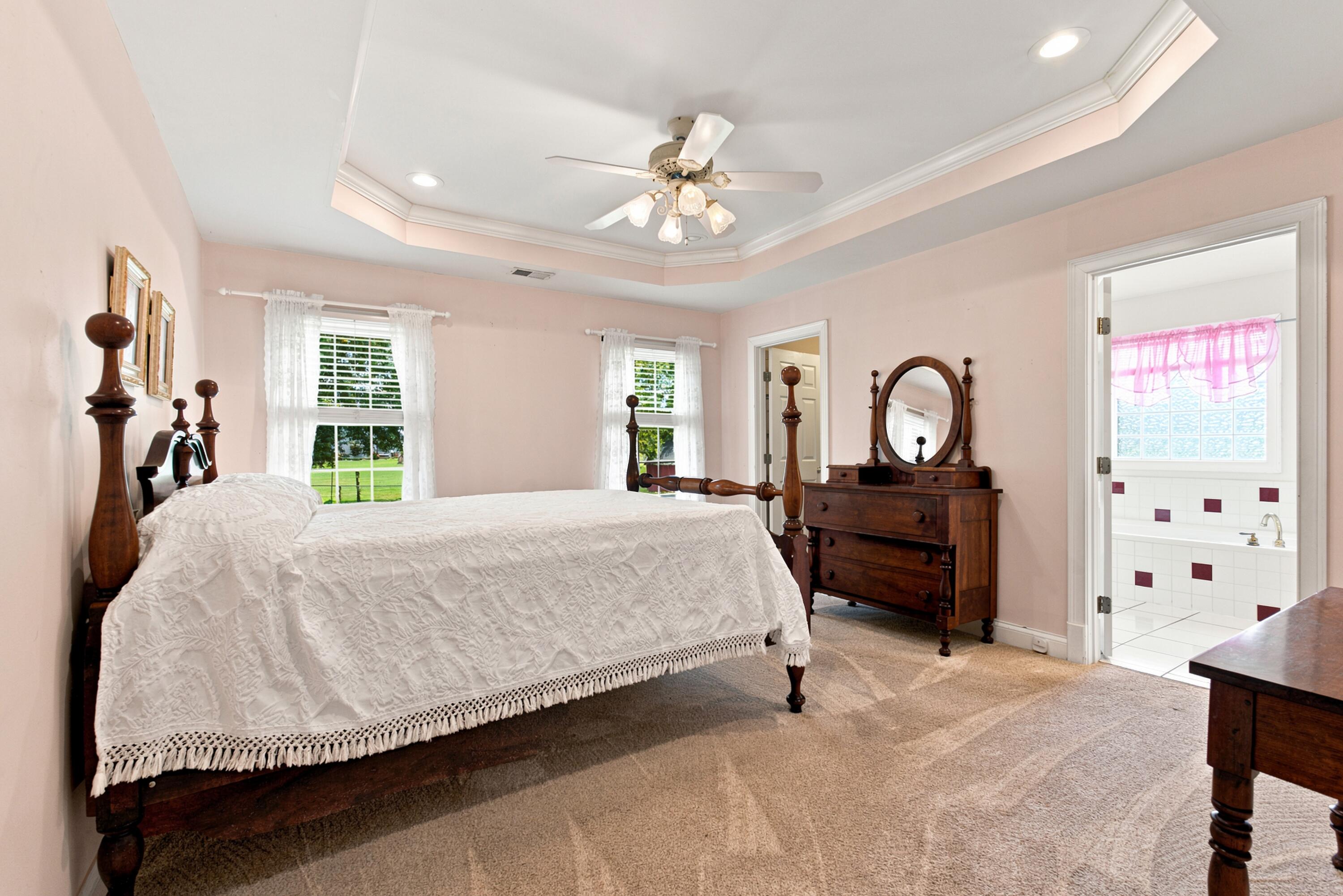 7370 Cartersville Road Property Photo 23
