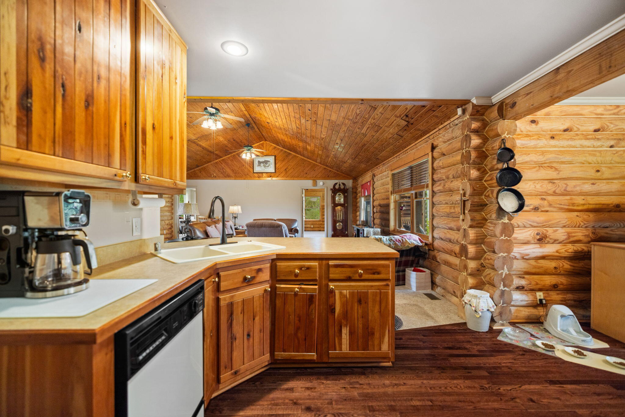 1845 Azbill Road Property Photo 11