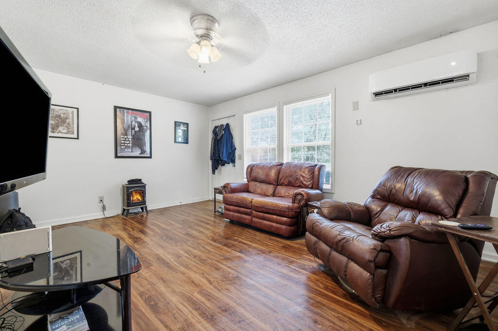 1326 Diuguid Drive Property Photo 40