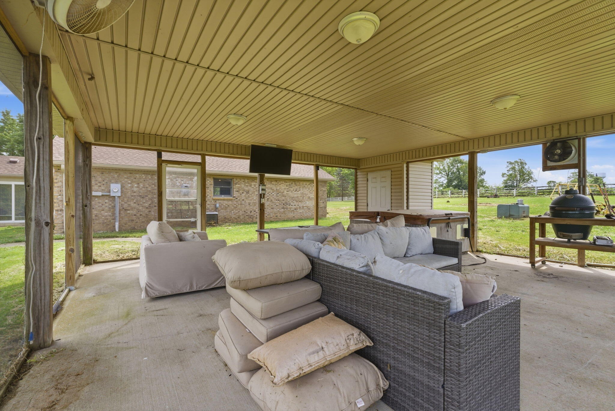716 Smith Martin Lane Property Photo 62