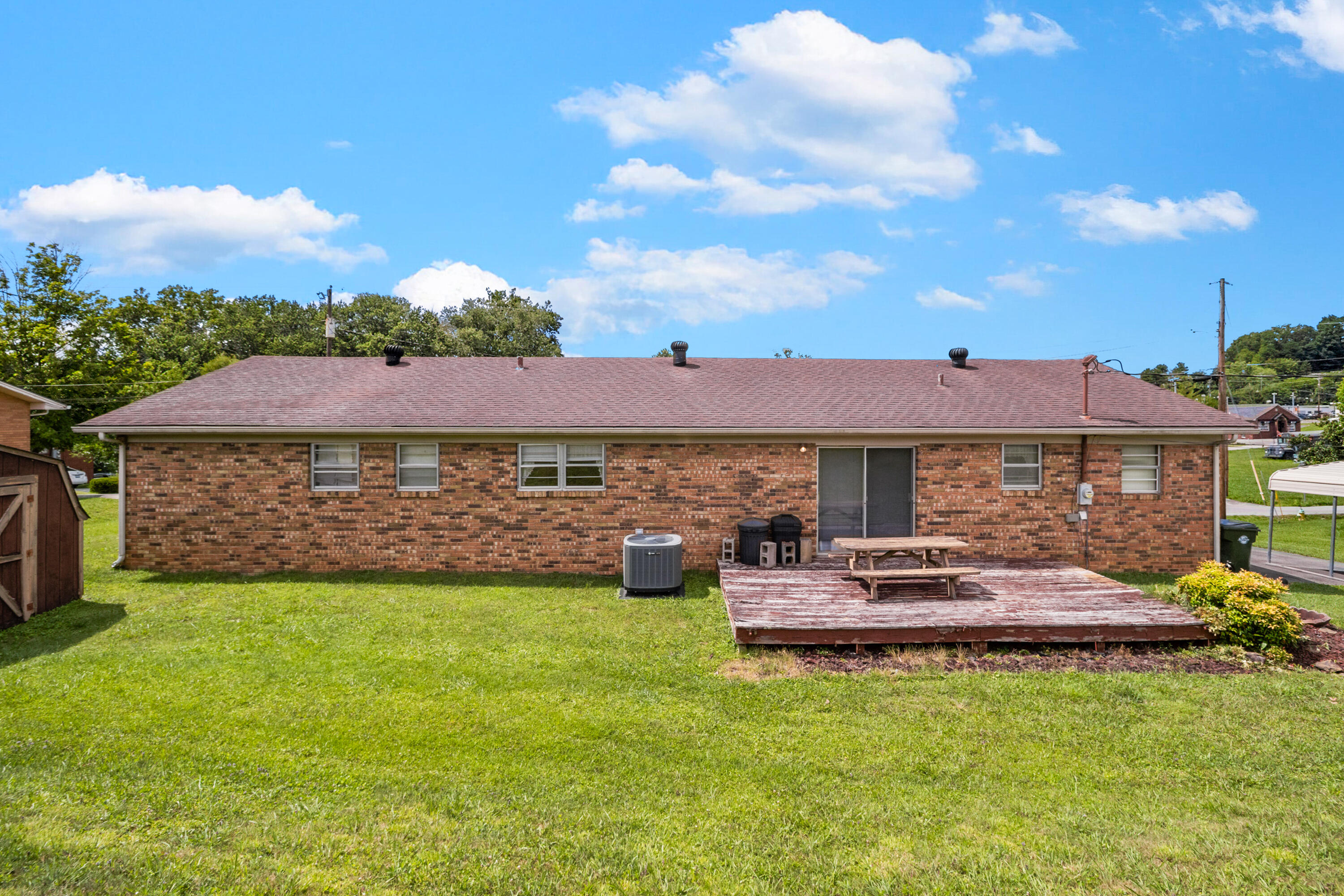 204 Johnson Addition Property Photo 7