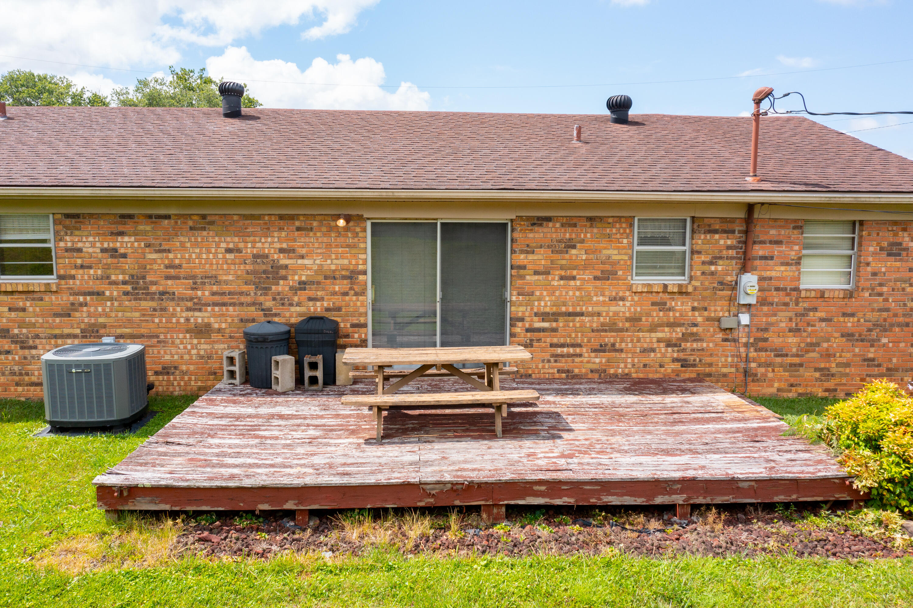 204 Johnson Addition Property Photo 8