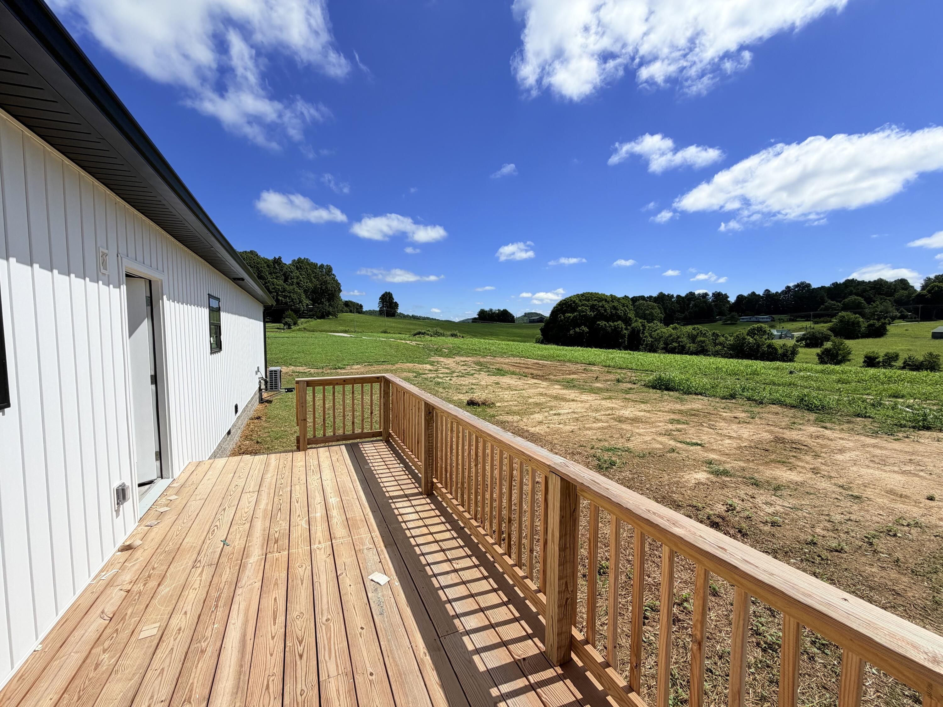 93 Stable Lane Property Photo 14