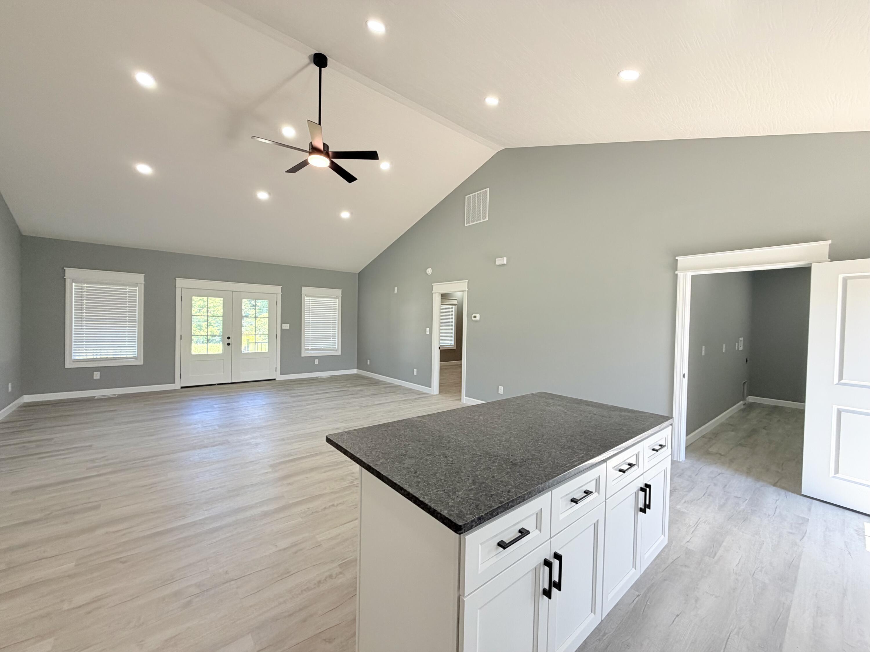 93 Stable Lane Property Photo 20