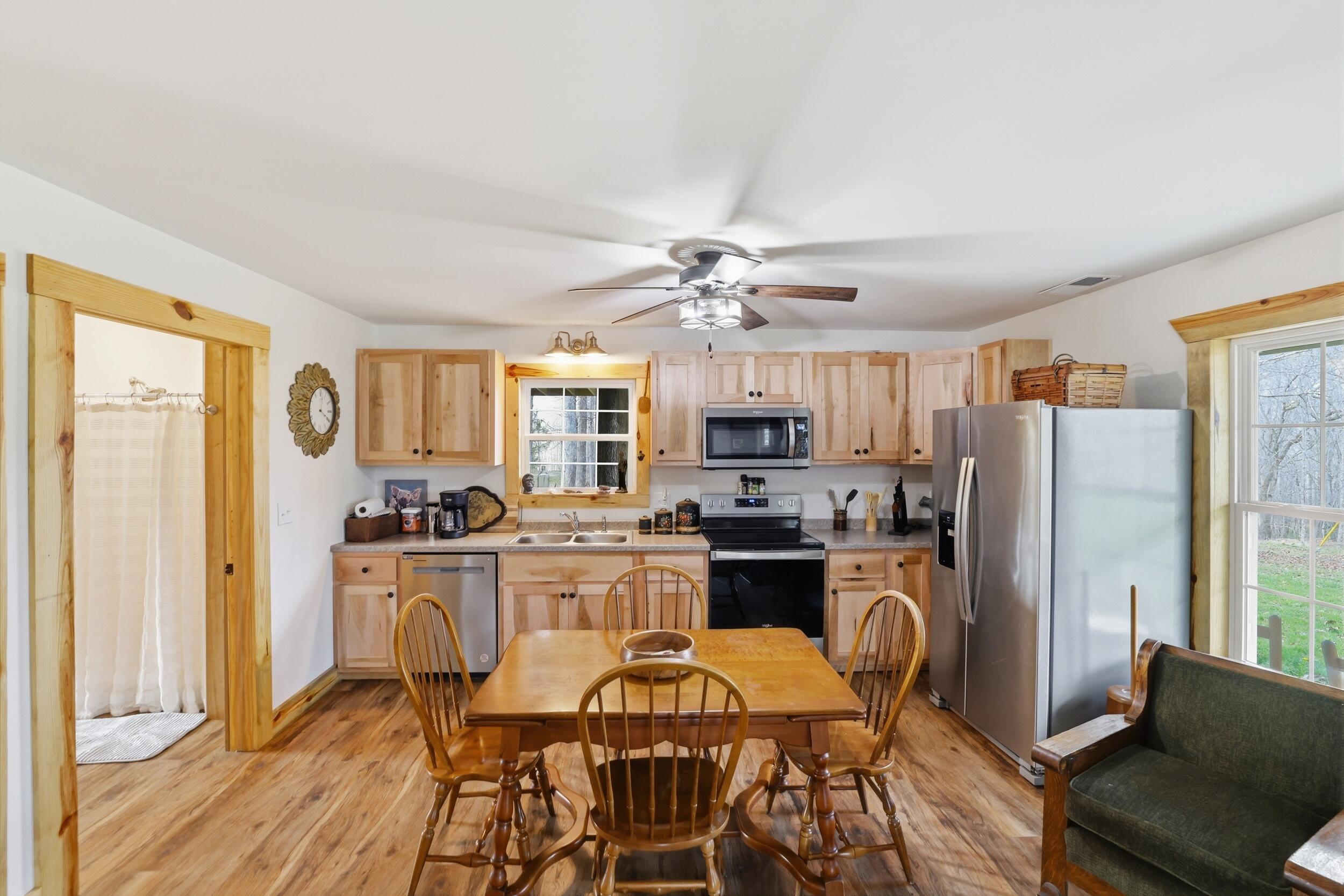 376 Shugars Hill Road Property Photo 8