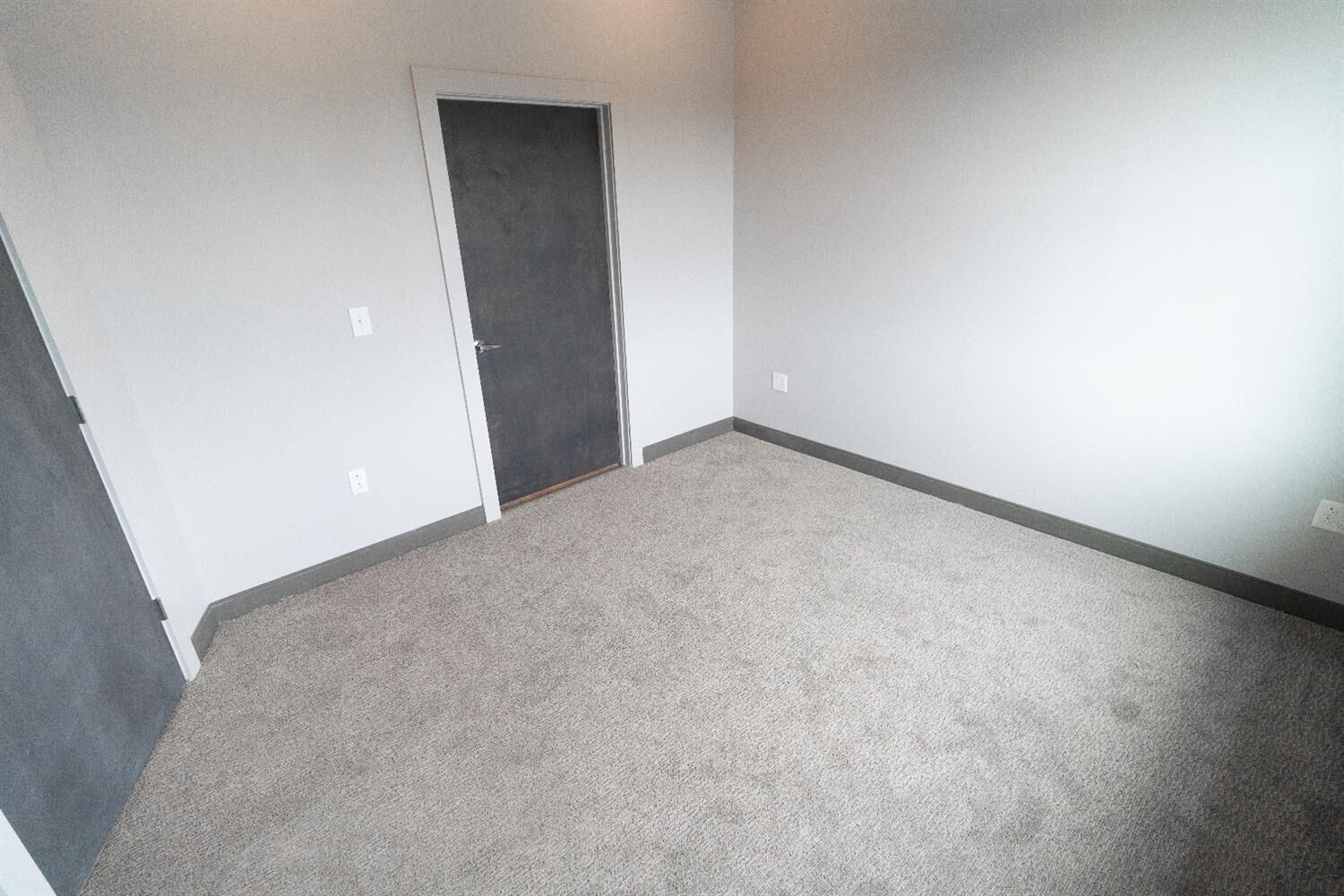 576 E Third 313 Property Photo 12