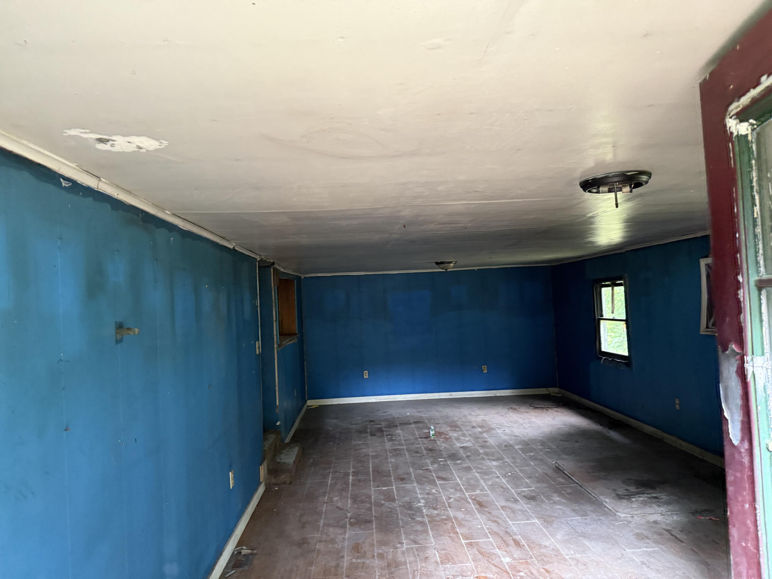 15872 Kentucky 38 Property Photo 2