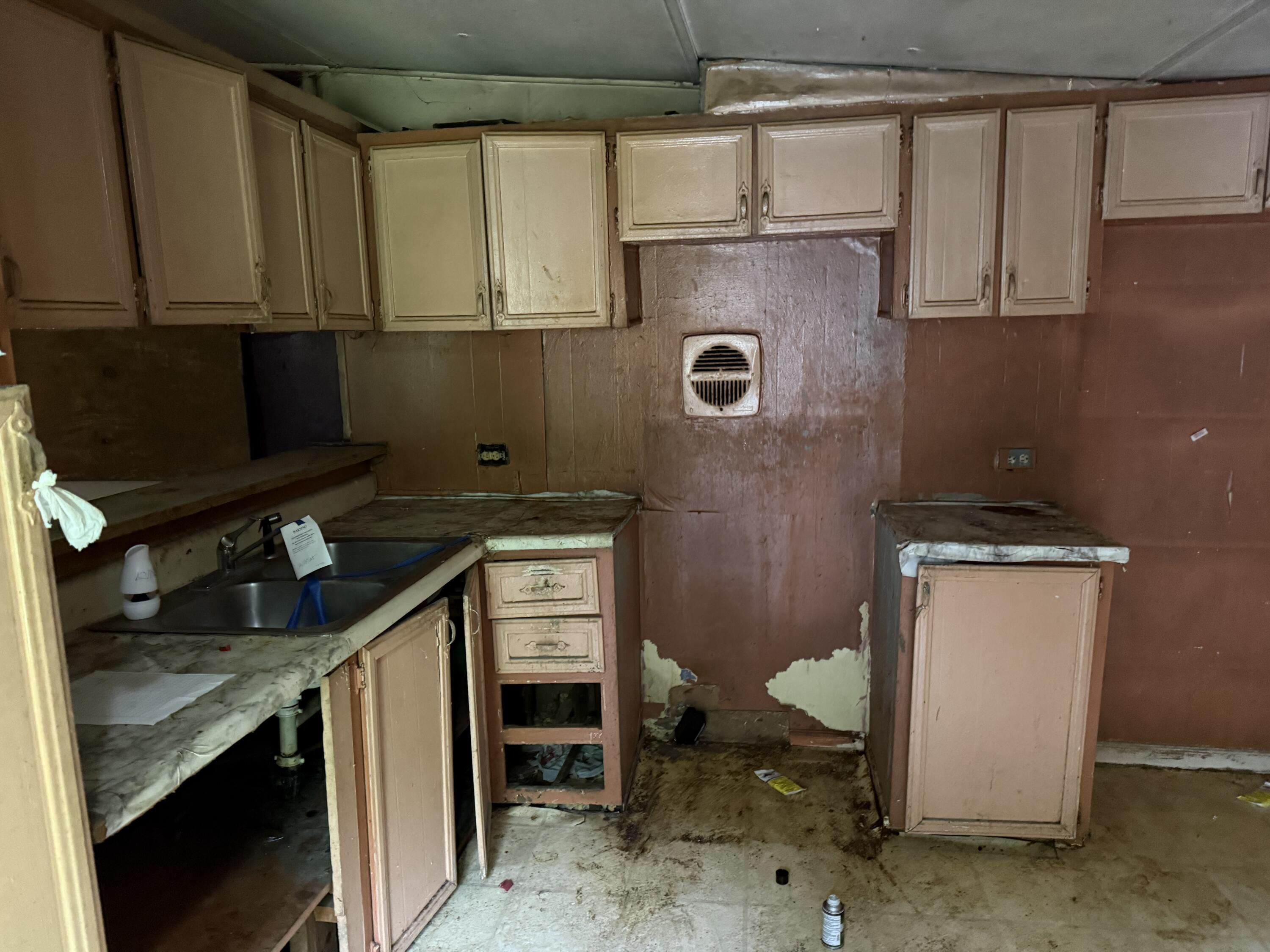 15872 Kentucky 38 Property Photo 6
