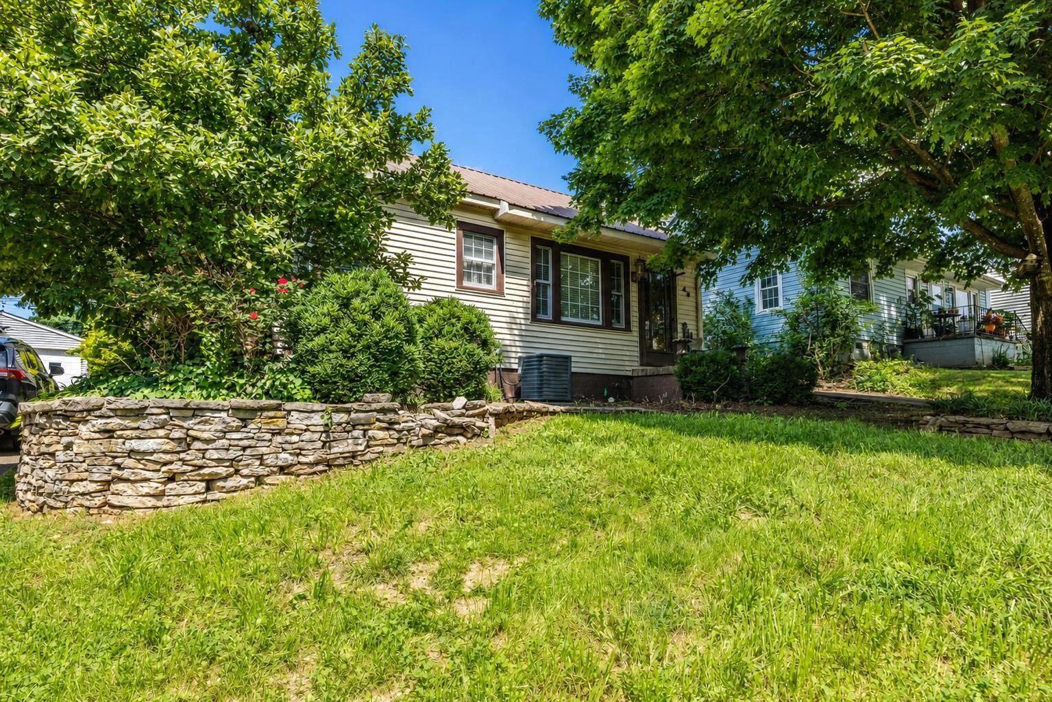 64 Horseshoe Drive Property Photo 3