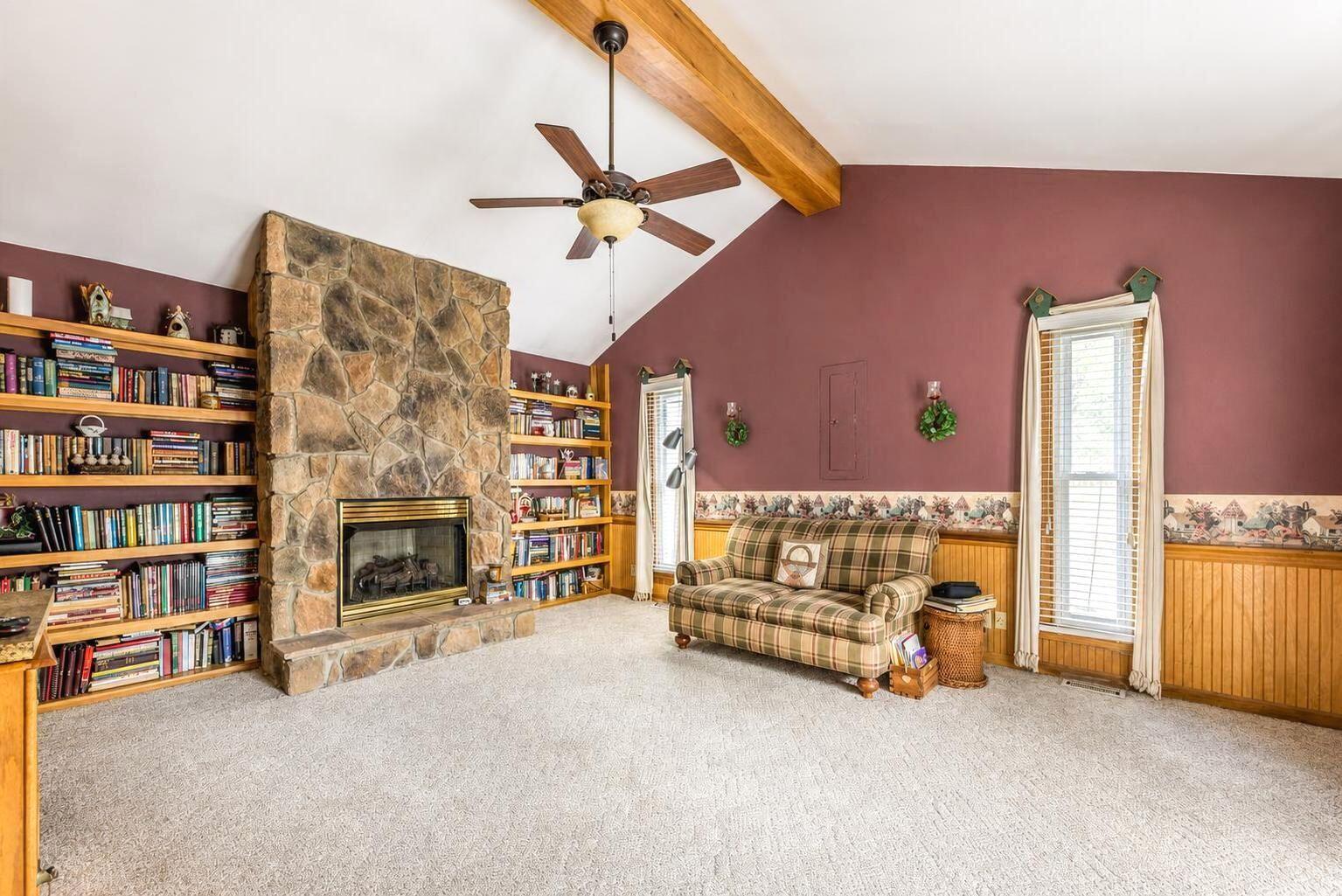 64 Horseshoe Drive Property Photo 10