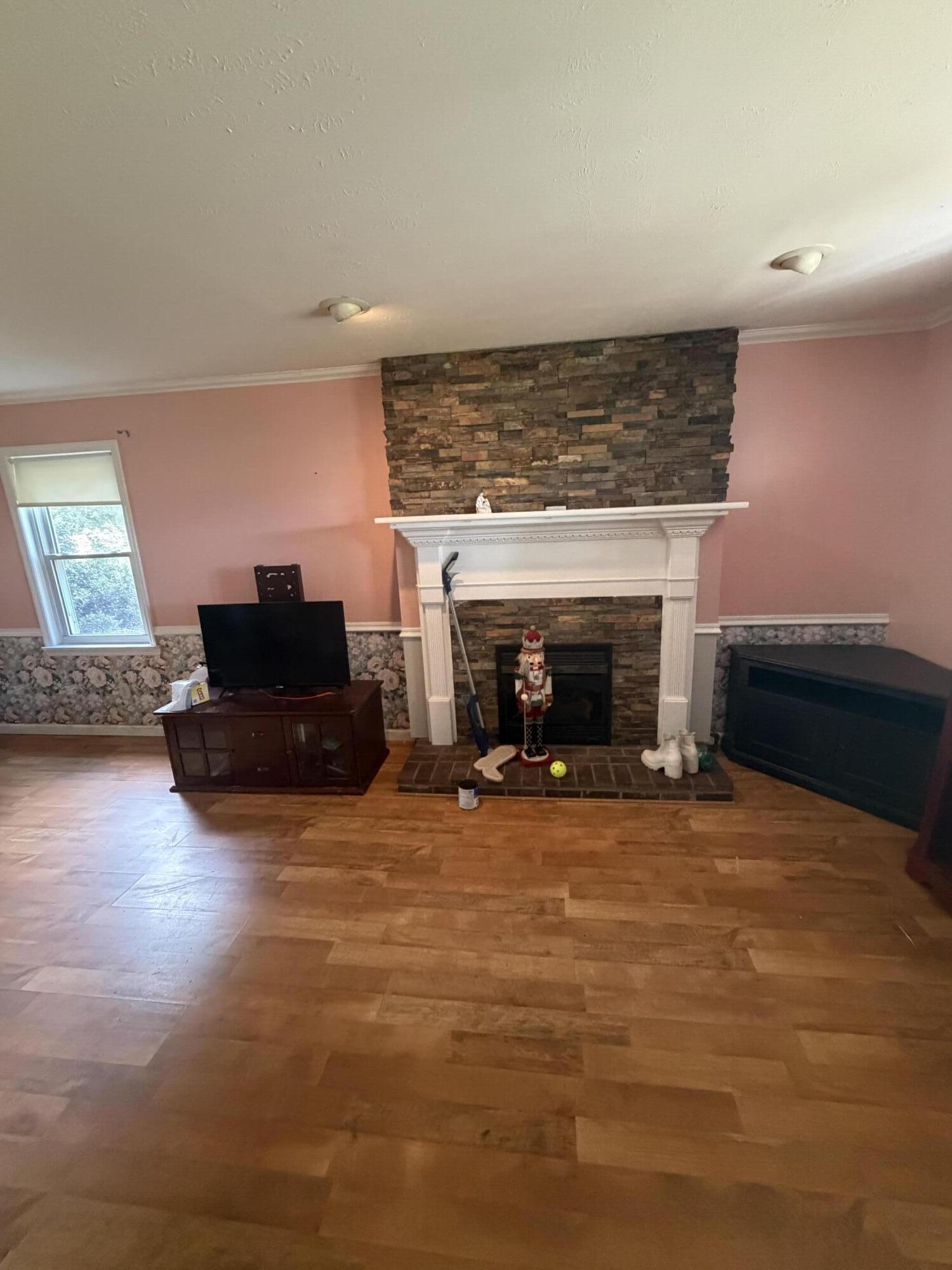 1446 Ky-440 Property Photo 2