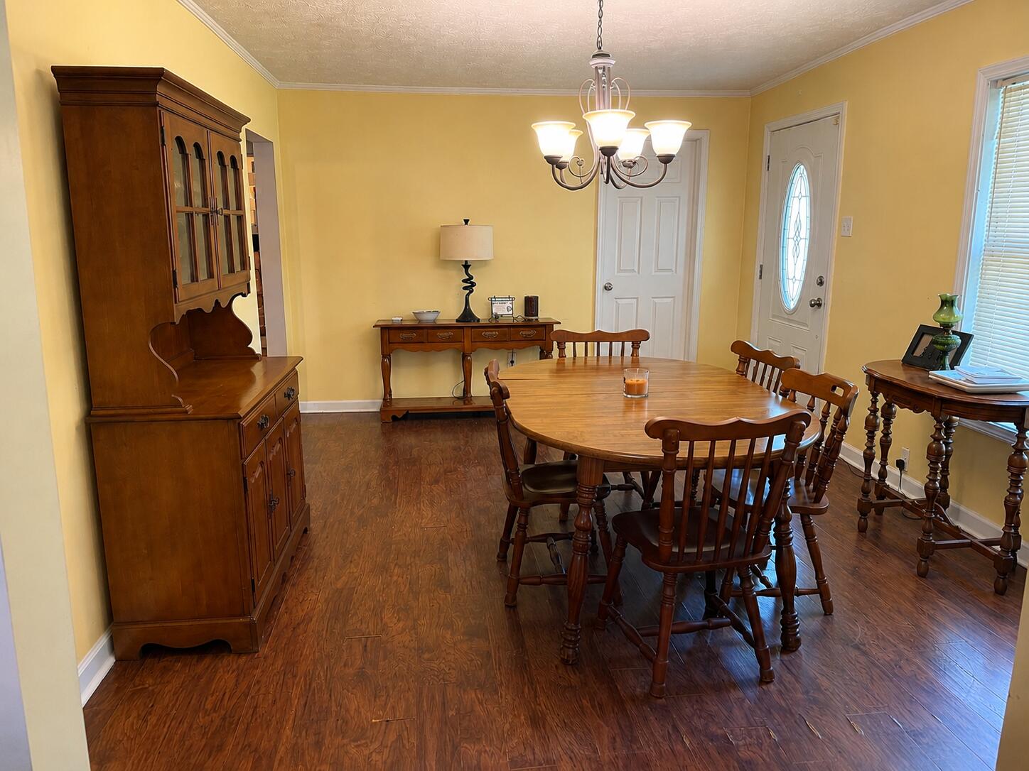 1112 E Rice Lane Property Photo 6