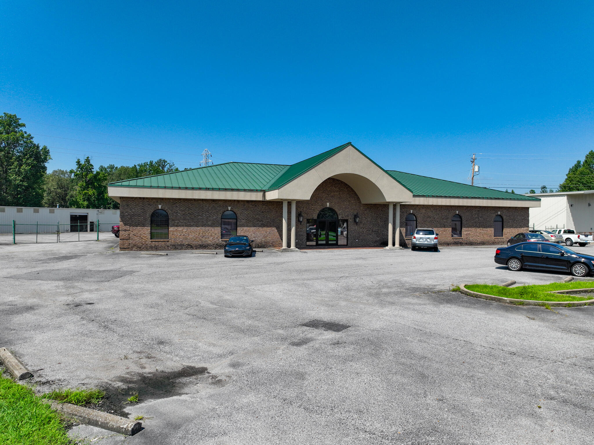 3229 Benton Road Property Photo 4