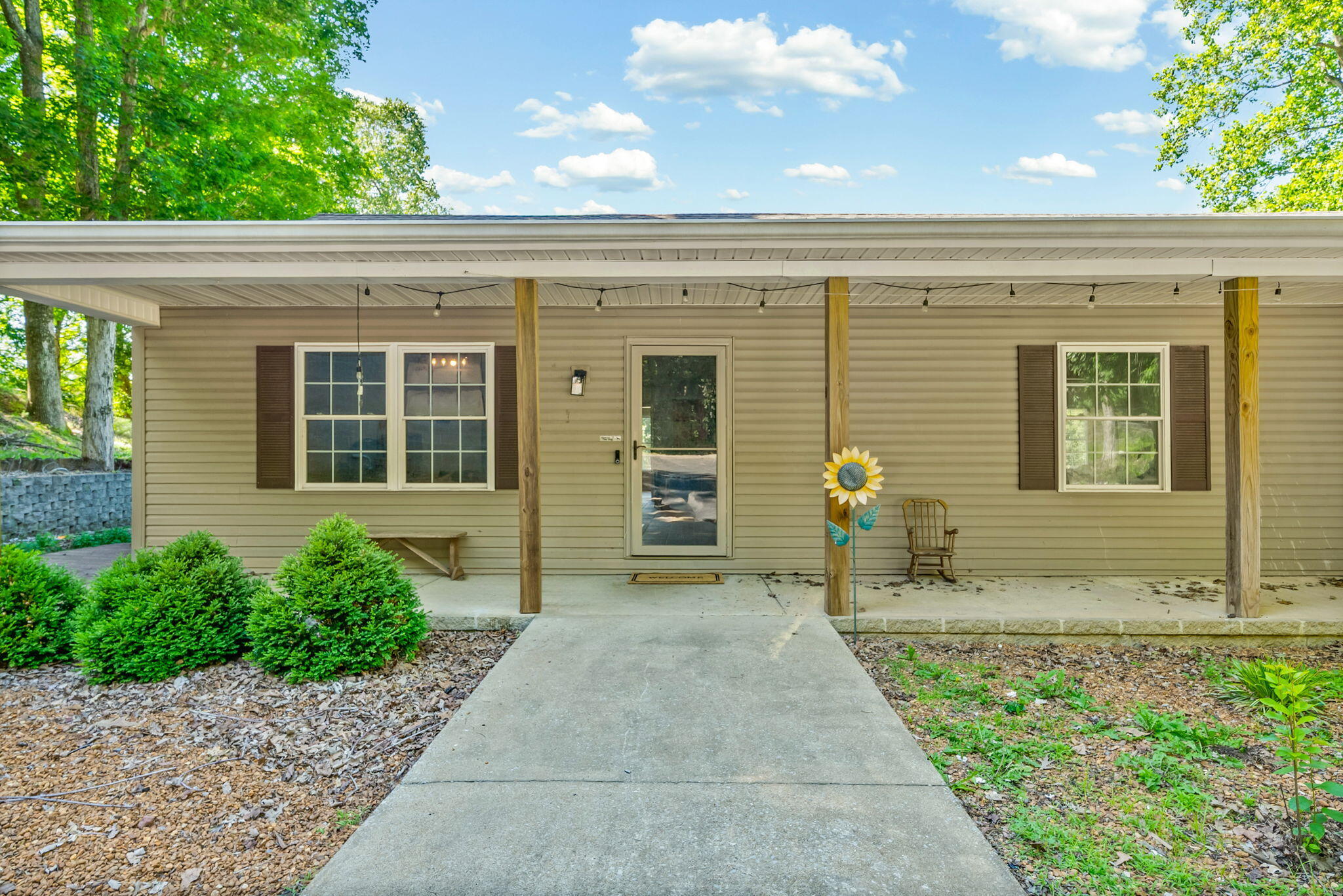 384 Ferrell Circle Property Photo 4