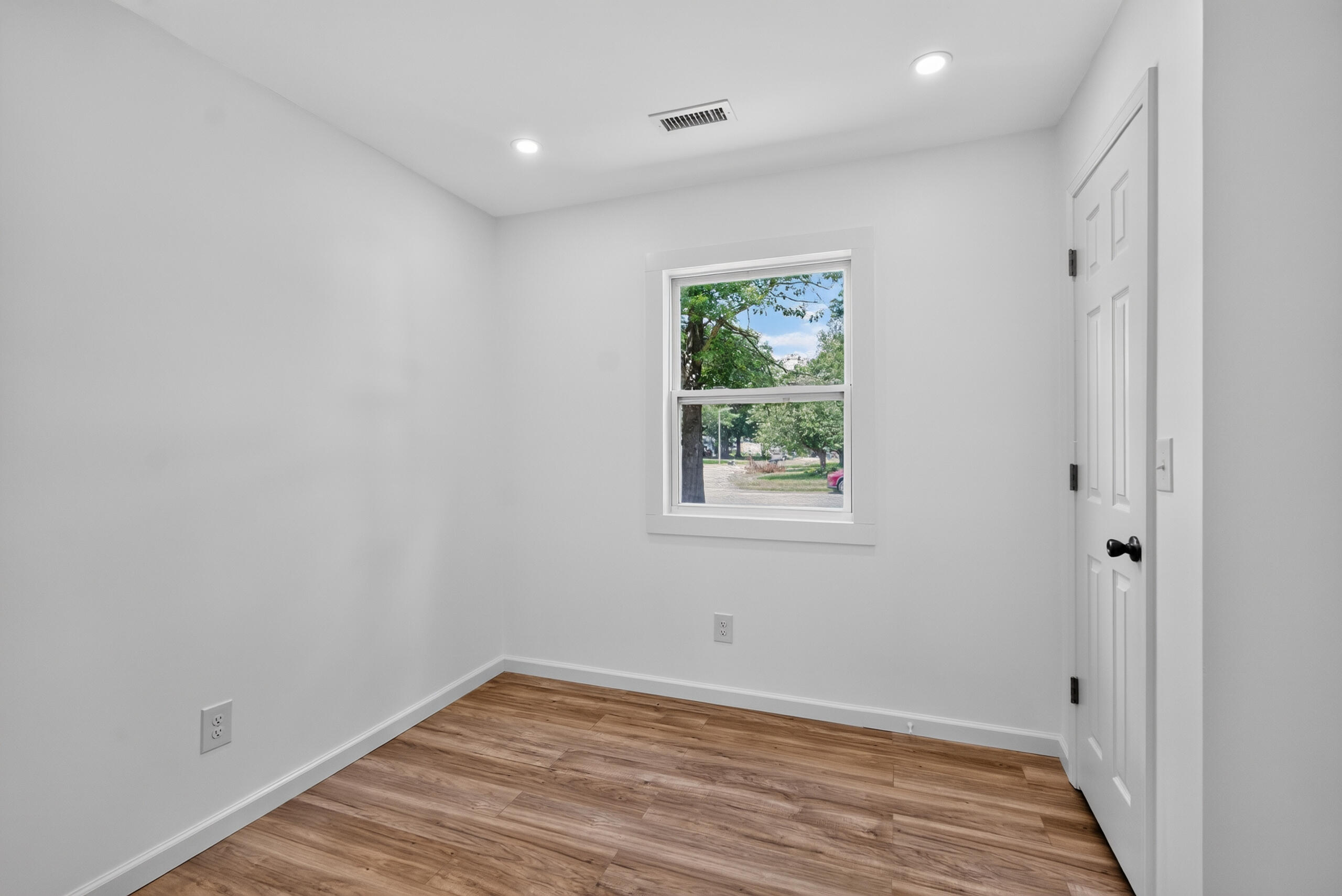 2318 Allen Drive Property Photo 20