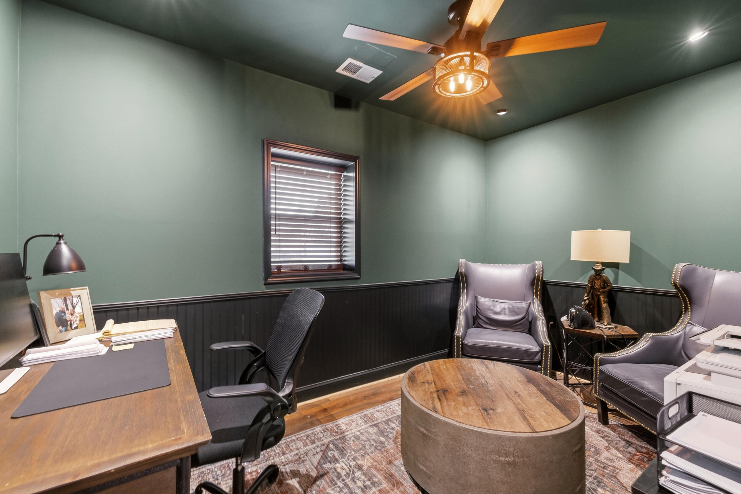 635 Comanche Trail Property Photo 31
