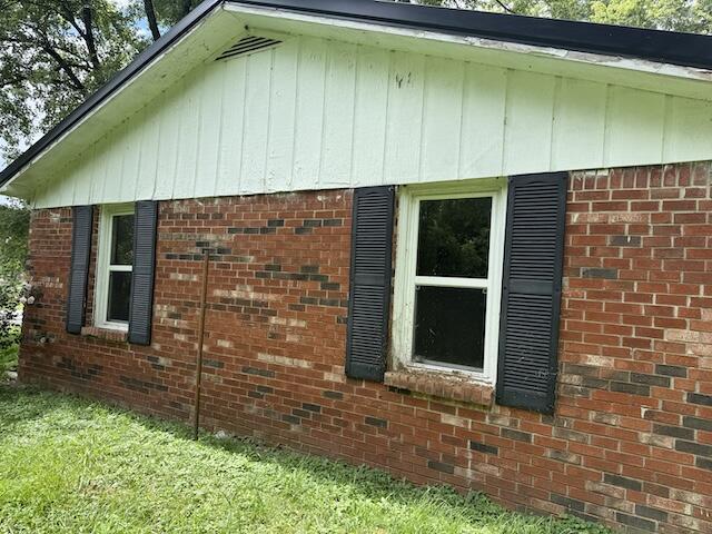 10705 Forkland Road Property Photo 5