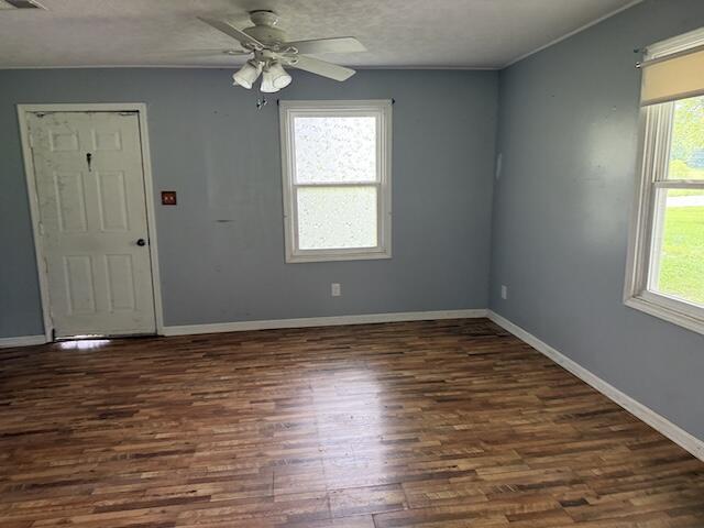 10705 Forkland Road Property Photo 9