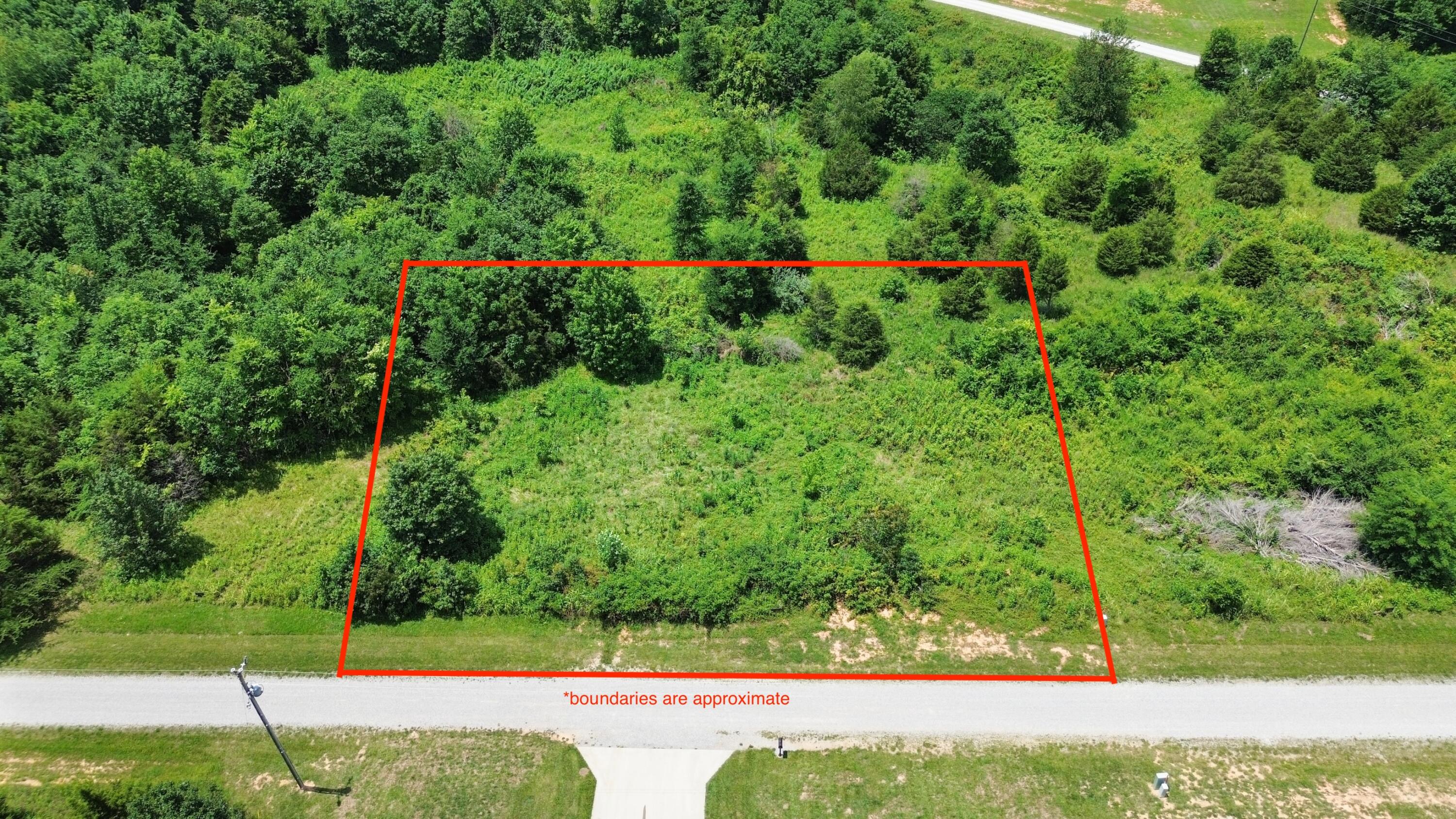 120 Kelly Circle Property Photo 1