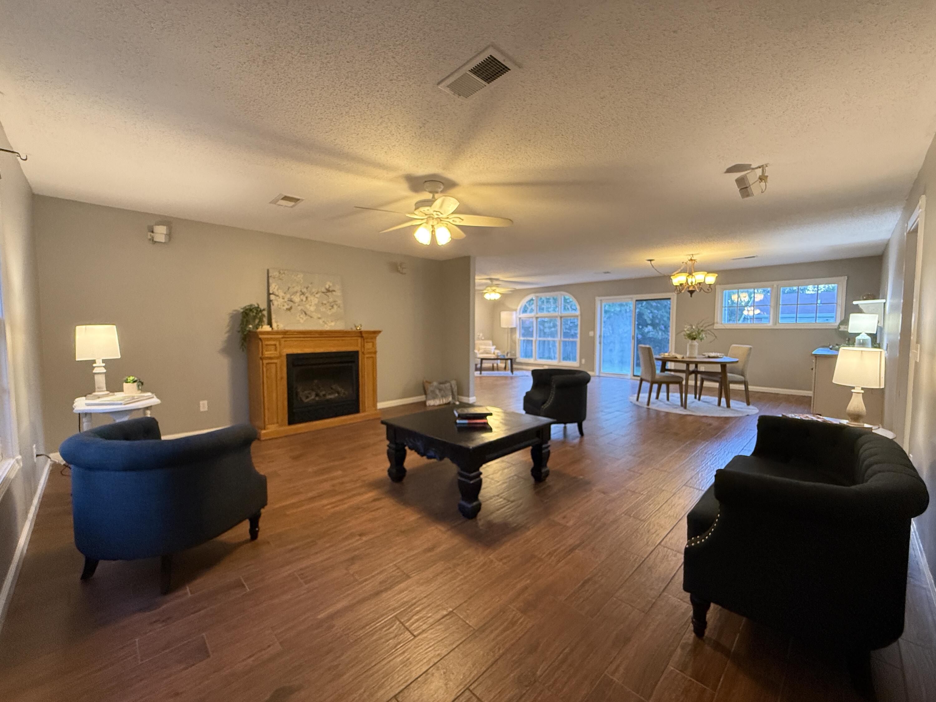 802 Broad Street Property Photo 10