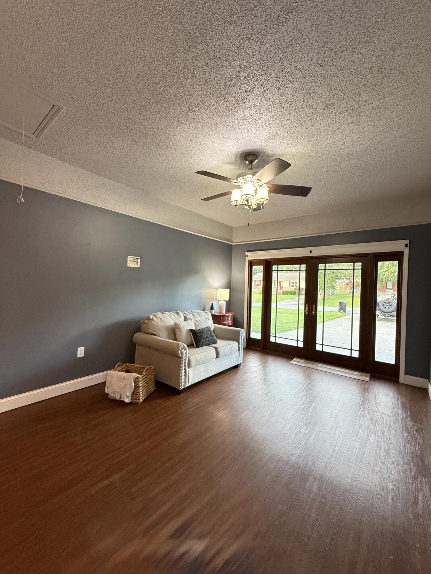 802 Broad Street Property Photo 21