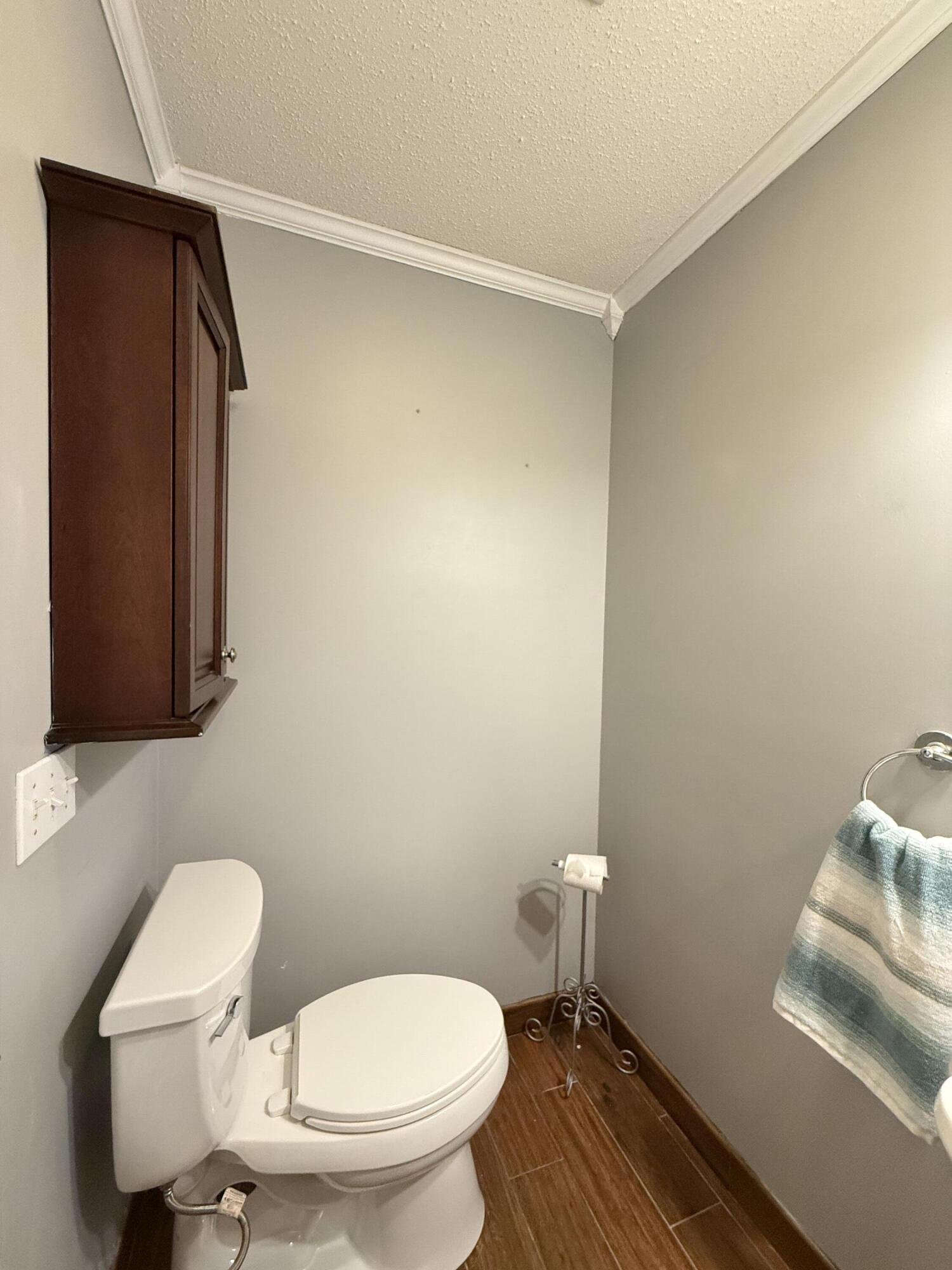 802 Broad Street Property Photo 29