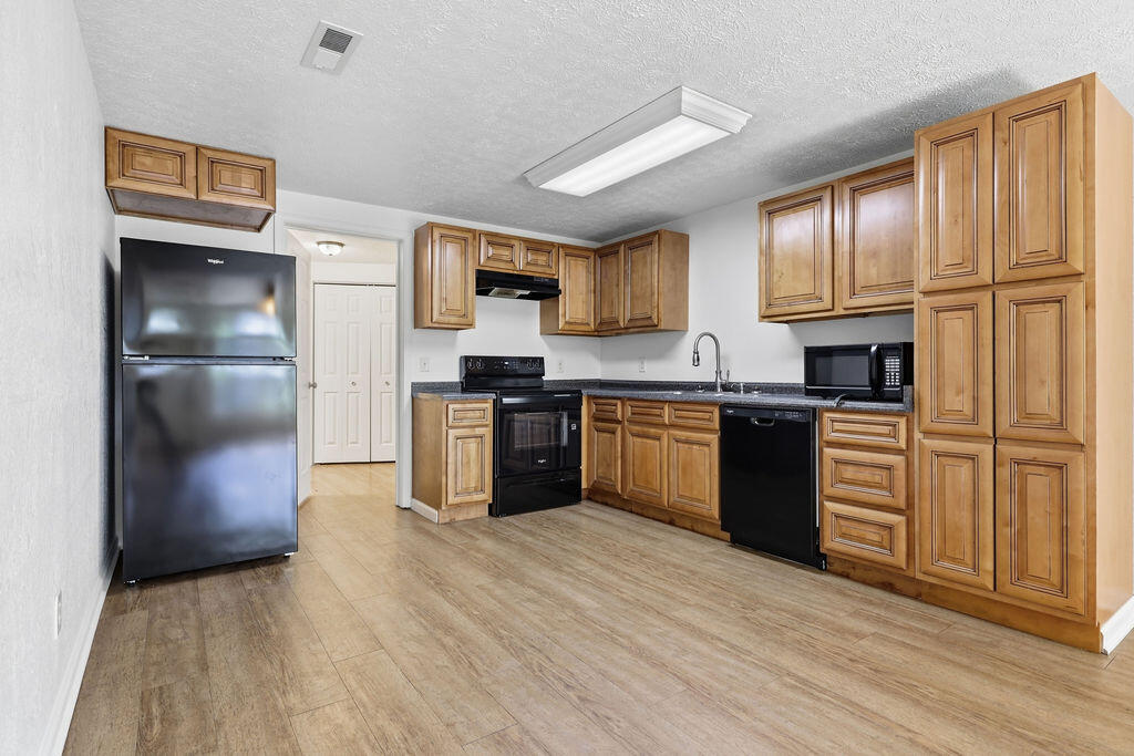 1326 Diuguid Drive Property Photo 10