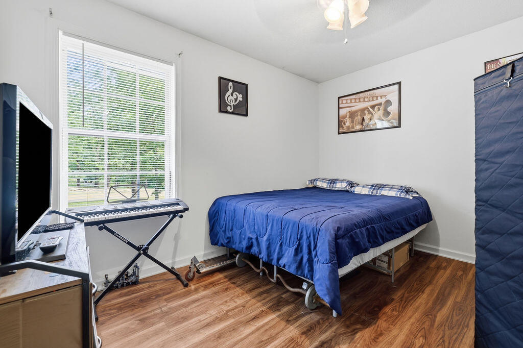 1326 Diuguid Drive Property Photo 42