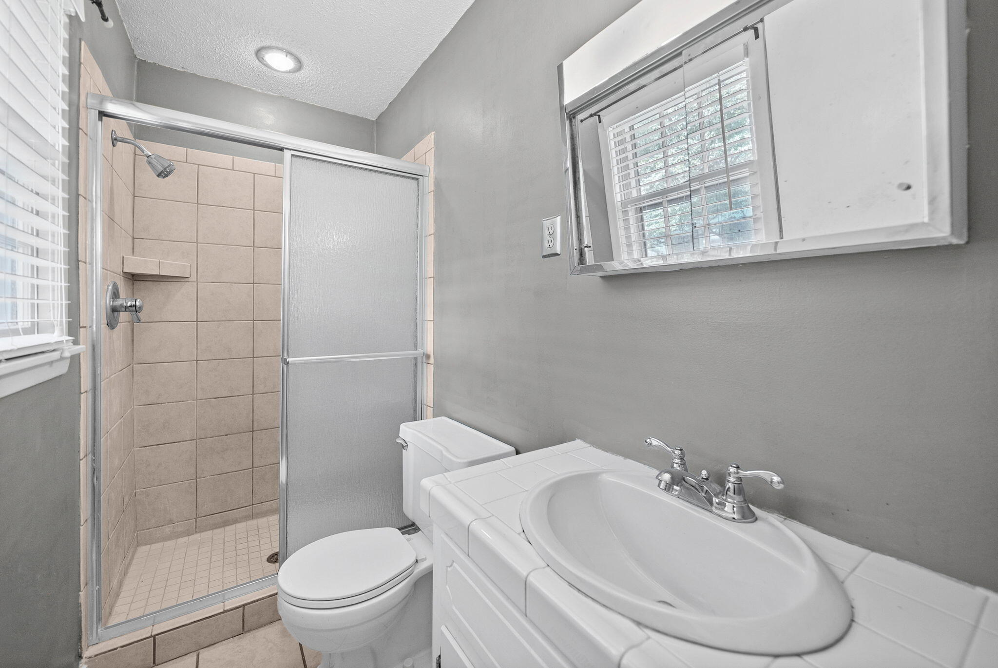 301 Donna Drive Property Photo 17