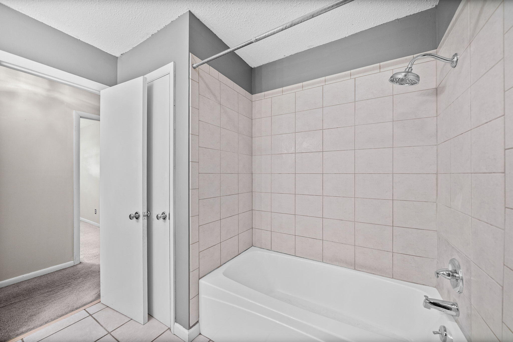 301 Donna Drive Property Photo 22