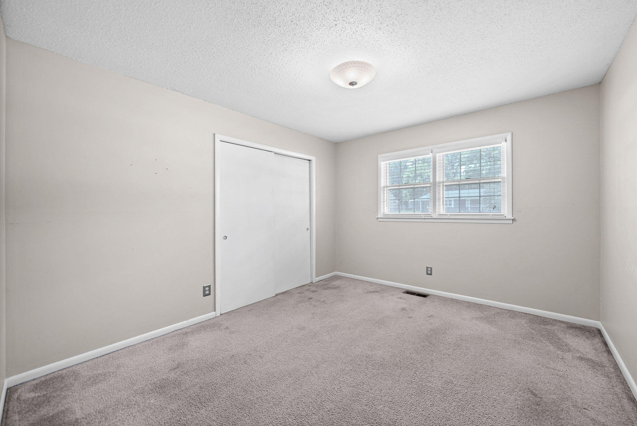 301 Donna Drive Property Photo 23